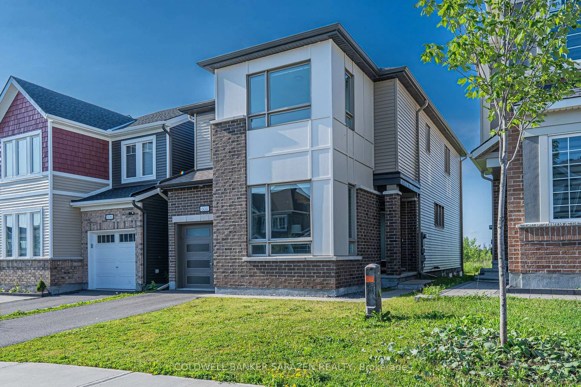 Photo 3 of 604 Perseus Avenue, Ottawa, Barrhaven - Half Moon Bay — HOMEH