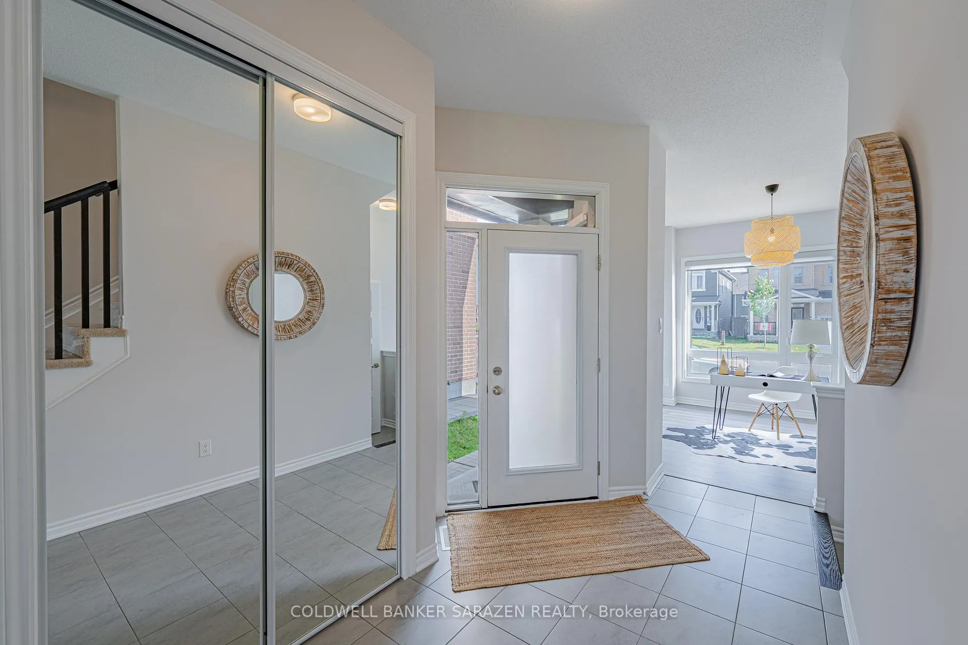 Photo 5 of 604 Perseus Avenue, Ottawa, Barrhaven - Half Moon Bay — HOMEH