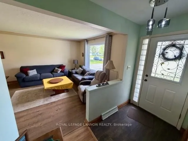 Photo 4 of 448 Heather Crescent, Thunder Bay, Green Acres — HOMEH