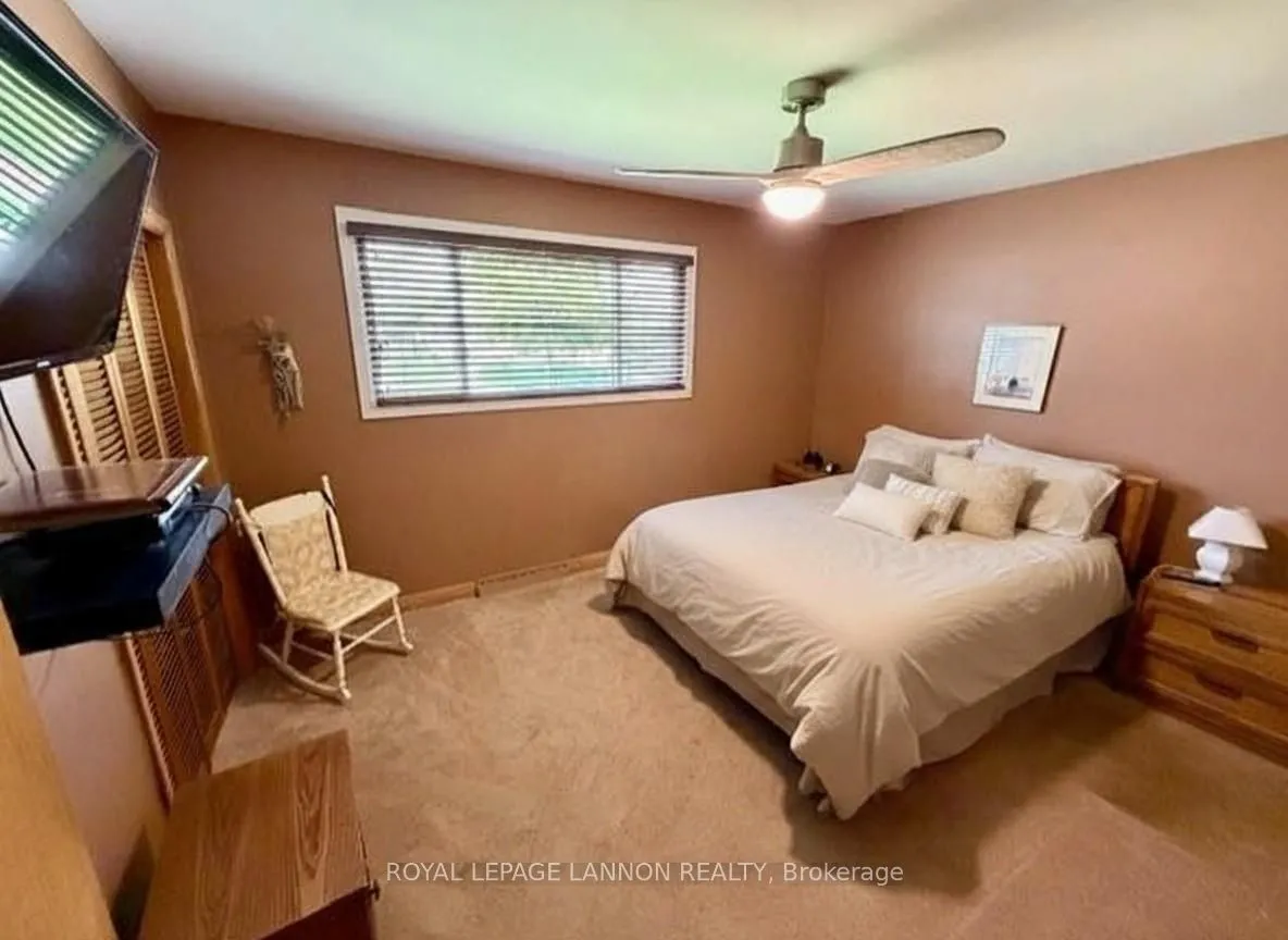 Photo 12 of 448 Heather Crescent, Thunder Bay, Green Acres — HOMEH