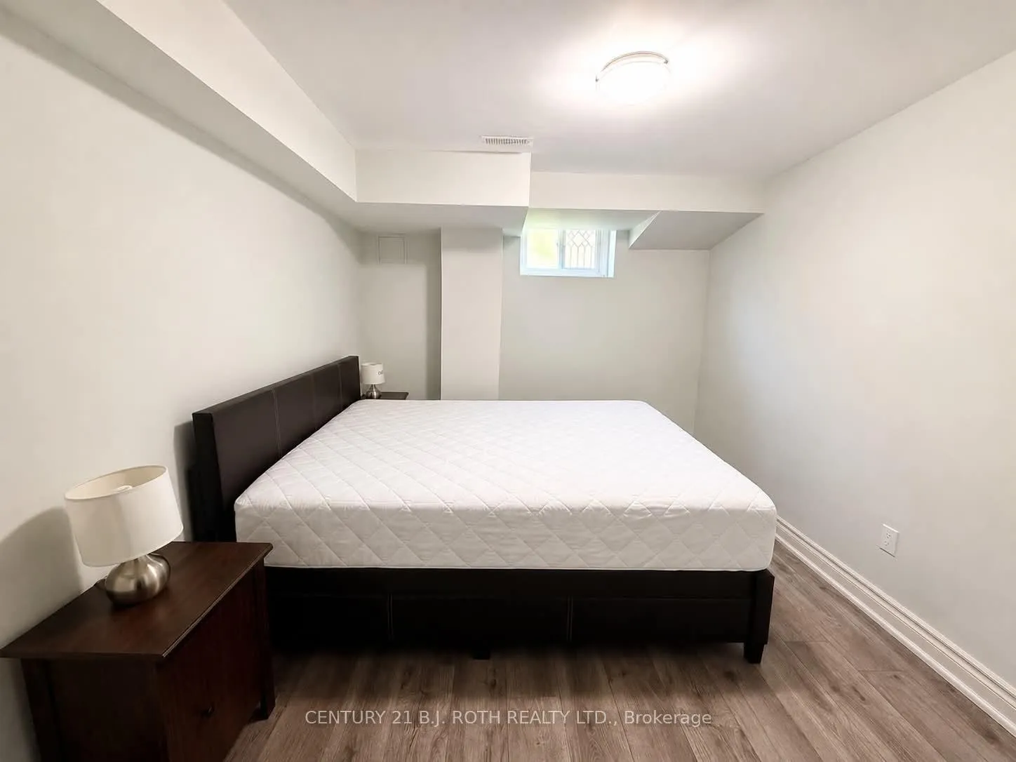Photo 14 of Unit Lower, 10 Sanford Street, Brampton, Northwood Park — HOMEH