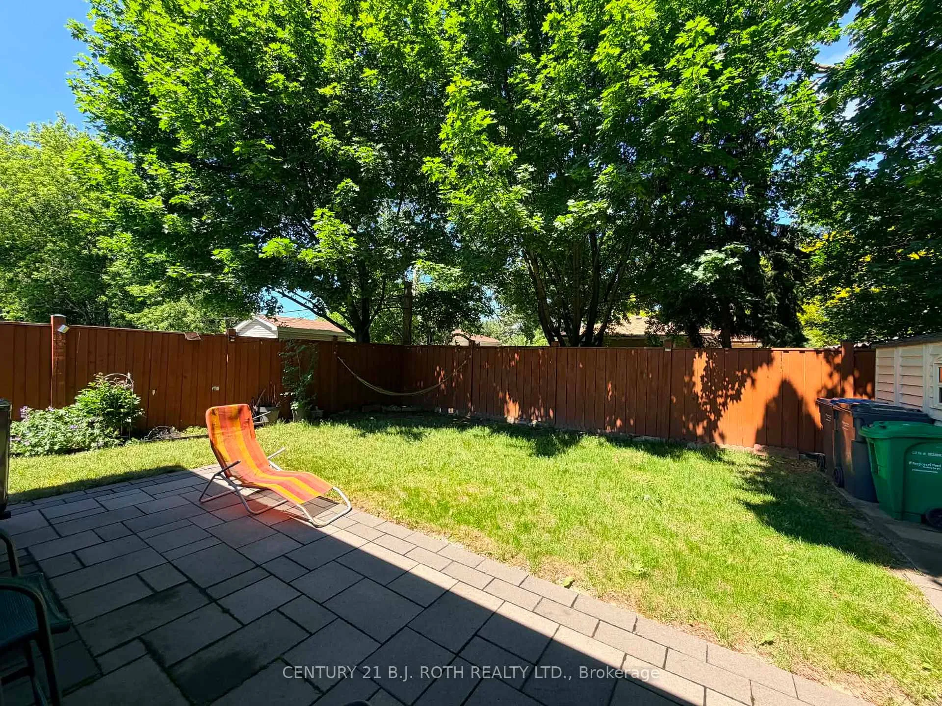 Photo 19 of Unit Lower, 10 Sanford Street, Brampton, Northwood Park — HOMEH
