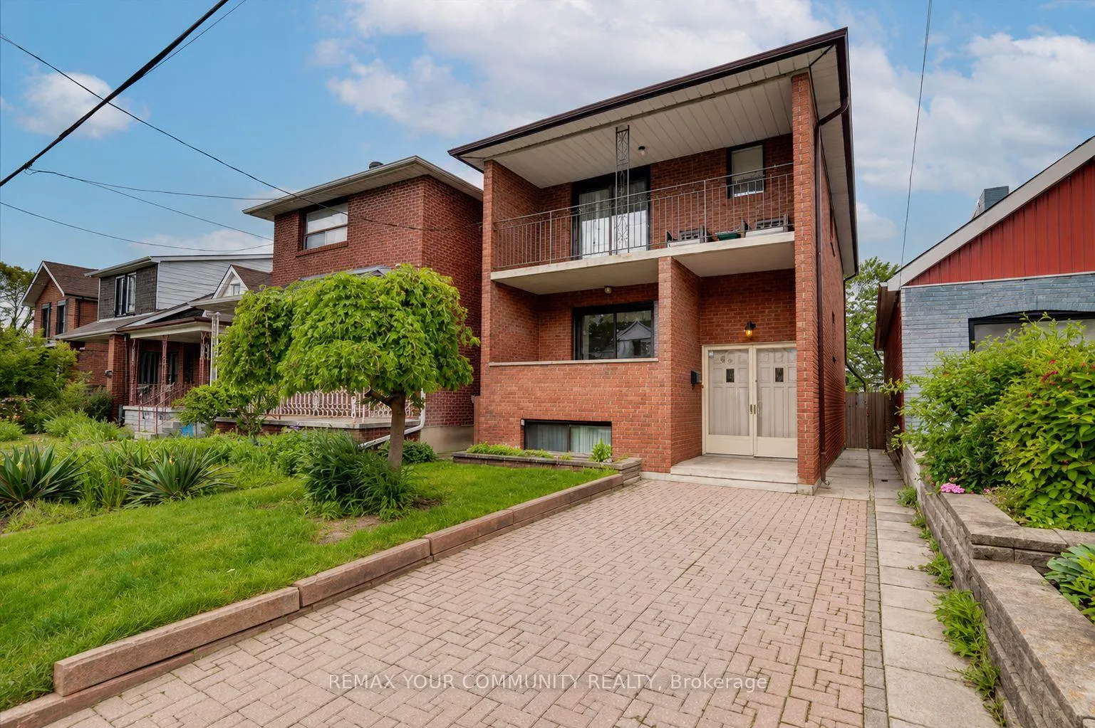 Photo 2 of 60 Regent Street, Toronto, Keelesdale-Eglinton West — HOMEH