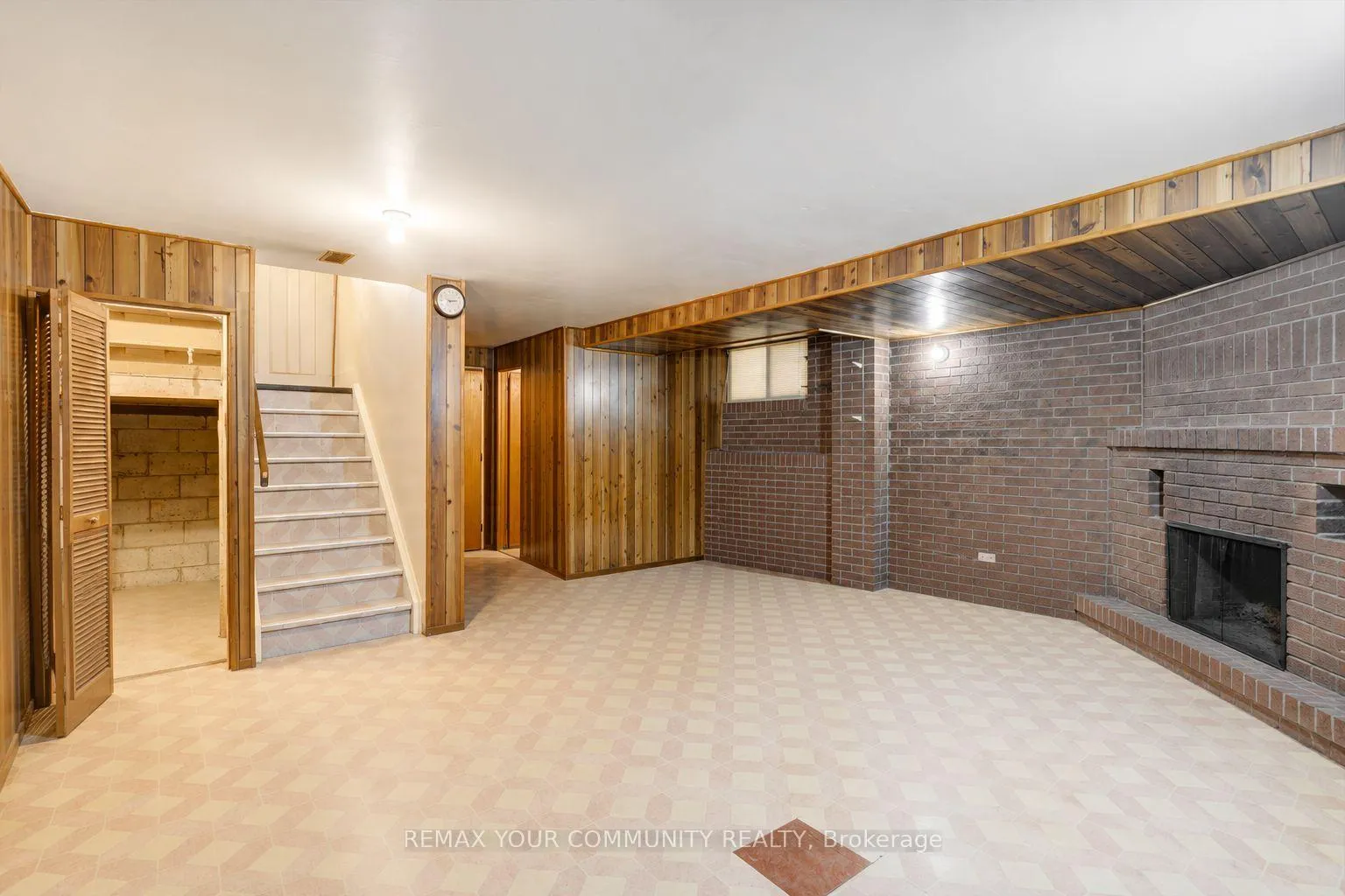 Photo 25 of 60 Regent Street, Toronto, Keelesdale-Eglinton West — HOMEH
