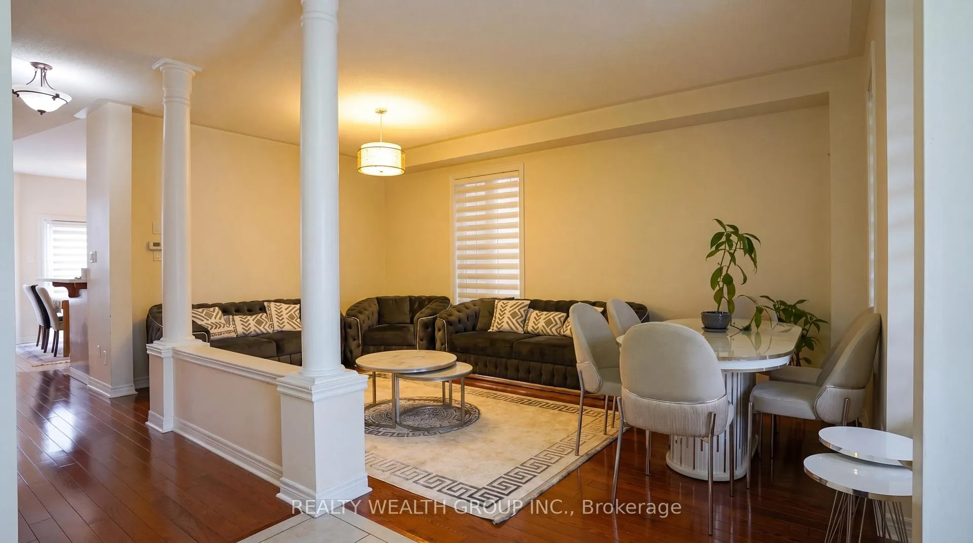 Photo 6 of 212 Vellore Woods Boulevard, Vaughan, Vellore Village — HOMEH