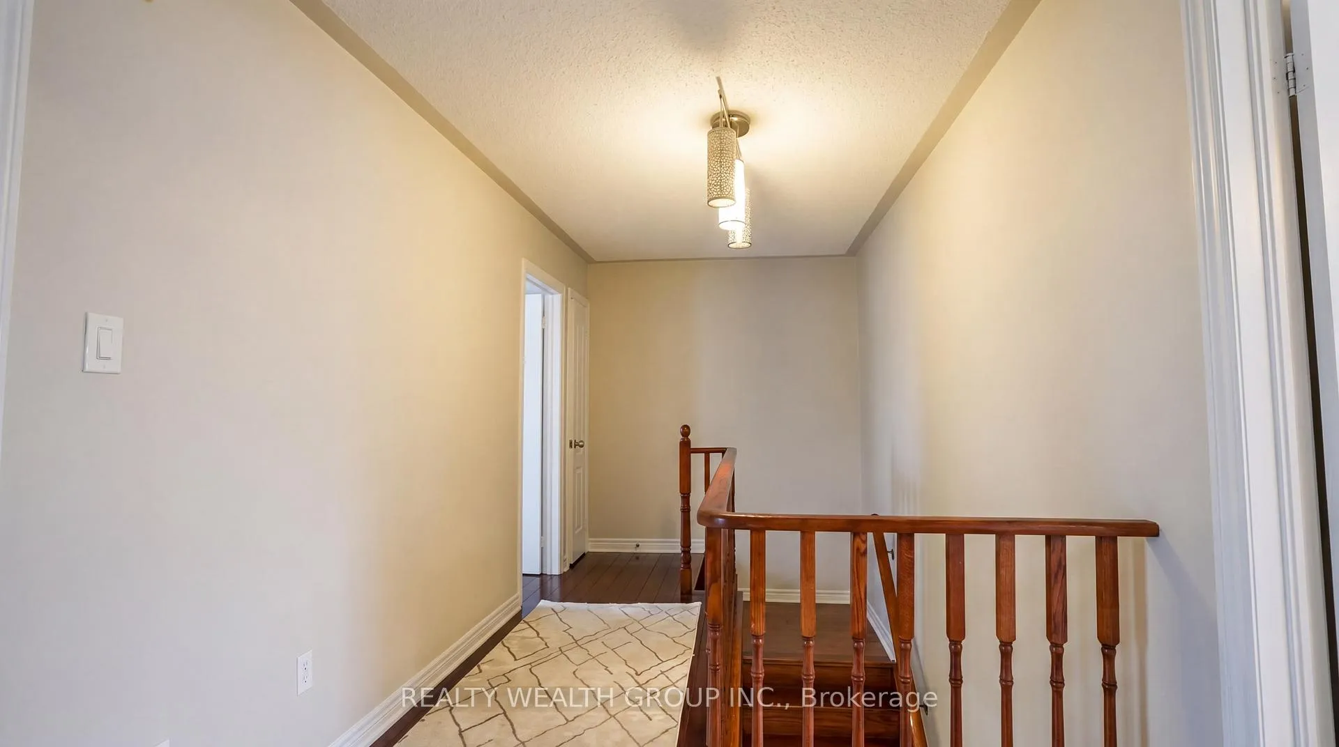 Photo 14 of 212 Vellore Woods Boulevard, Vaughan, Vellore Village — HOMEH