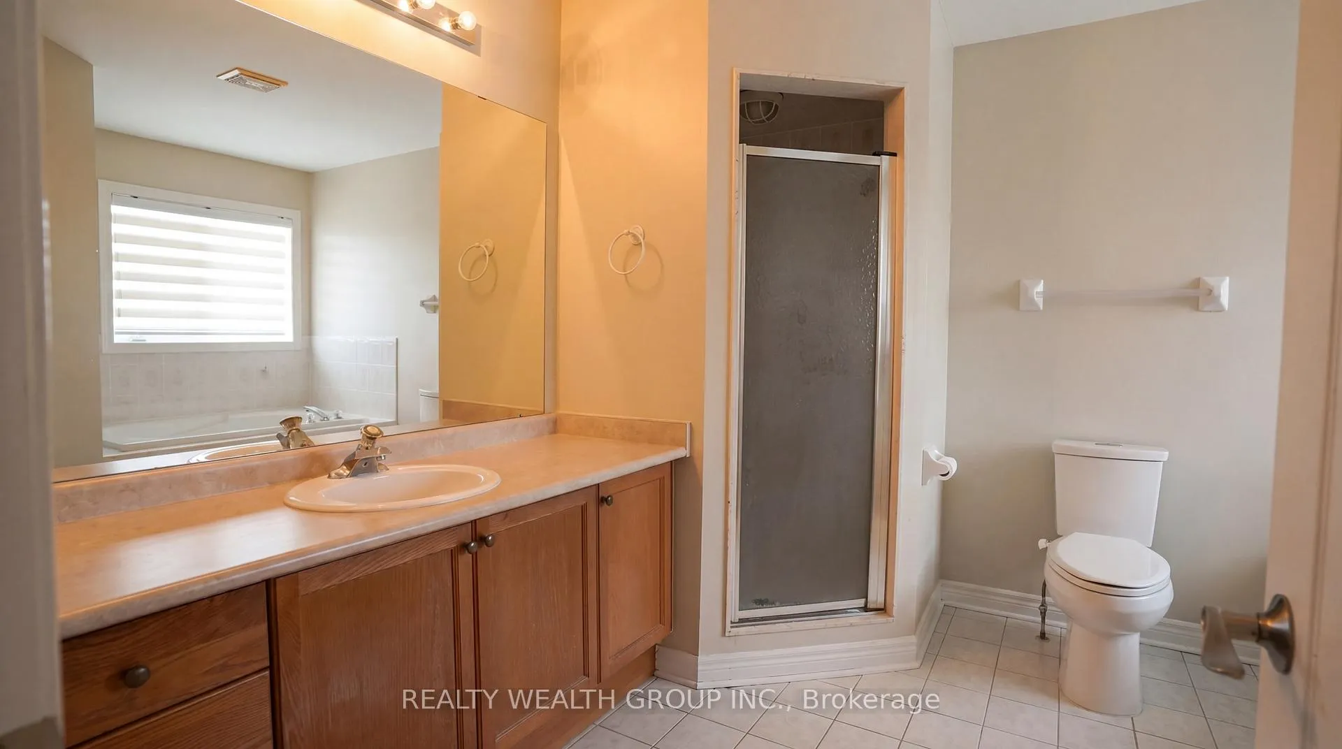 Photo 17 of 212 Vellore Woods Boulevard, Vaughan, Vellore Village — HOMEH