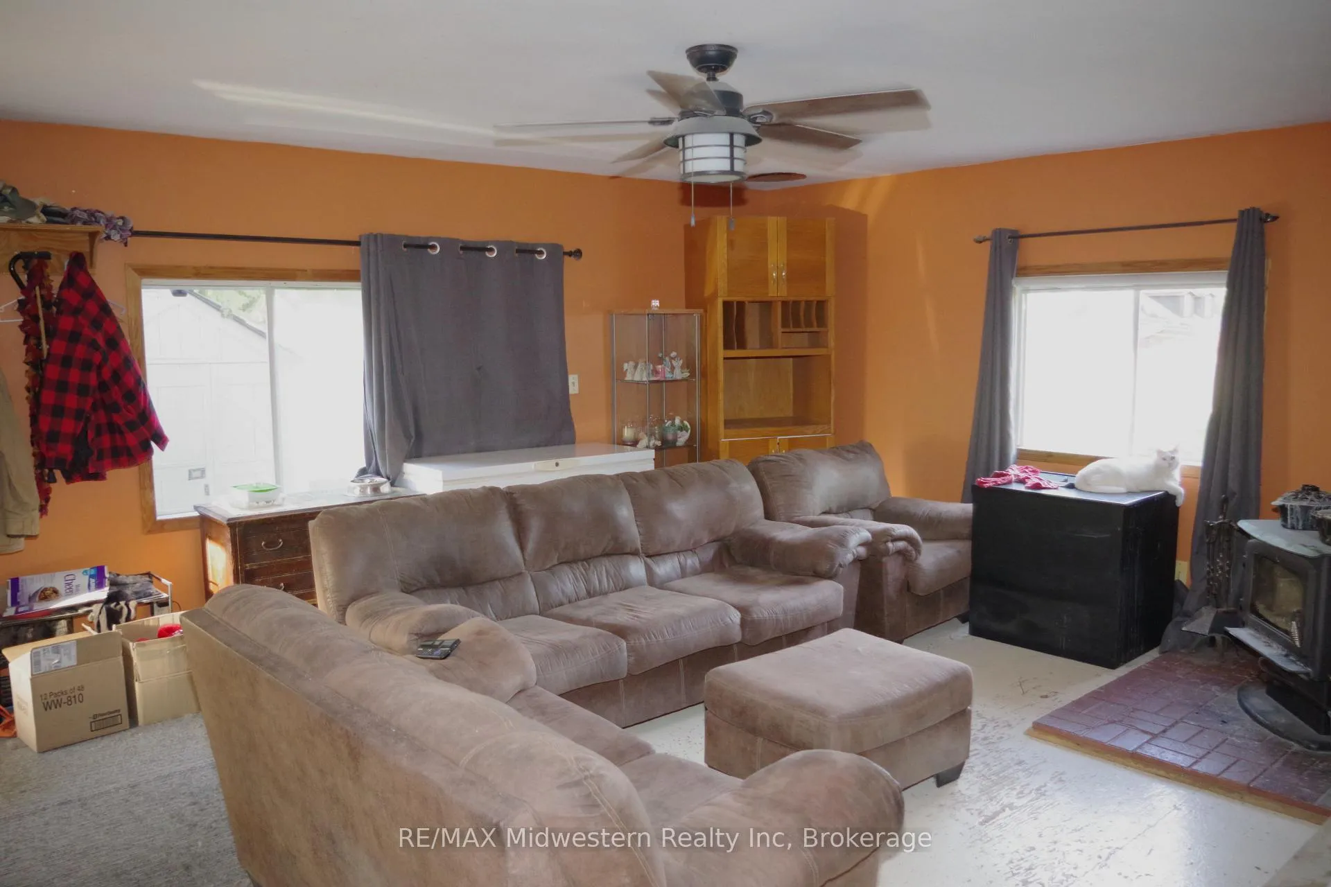 Photo 5 of 1062 Howick Street, Howick — HOMEH