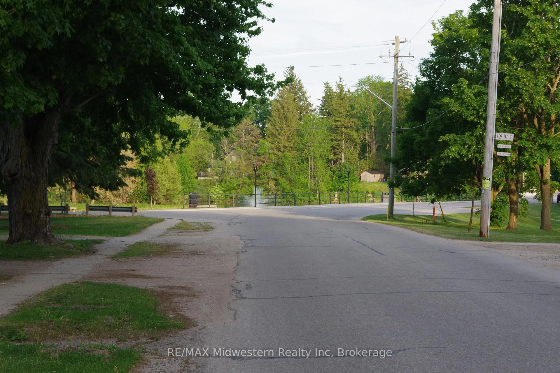 Photo 12 of 1062 Howick Street, Howick — HOMEH