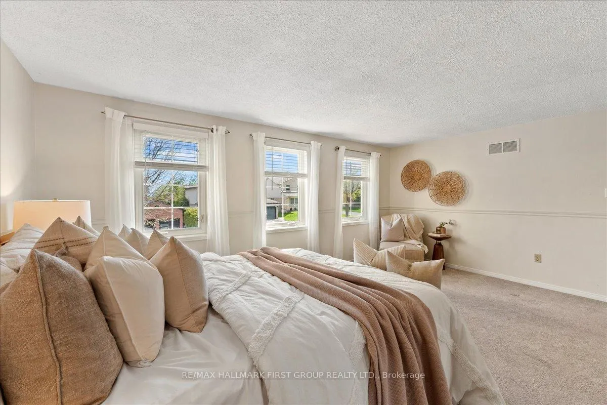 Photo 30 of 593 Prestwick Drive, Oshawa, McLaughlin — HOMEH