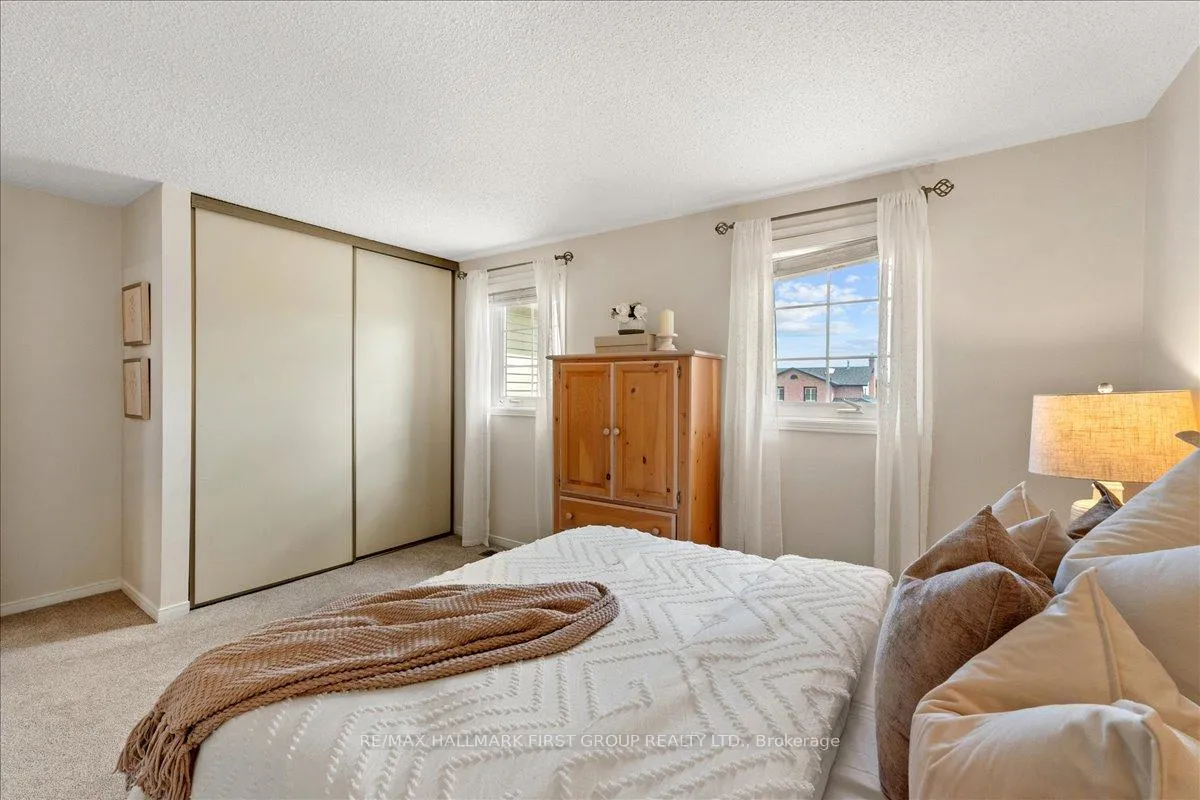 Photo 34 of 593 Prestwick Drive, Oshawa, McLaughlin — HOMEH