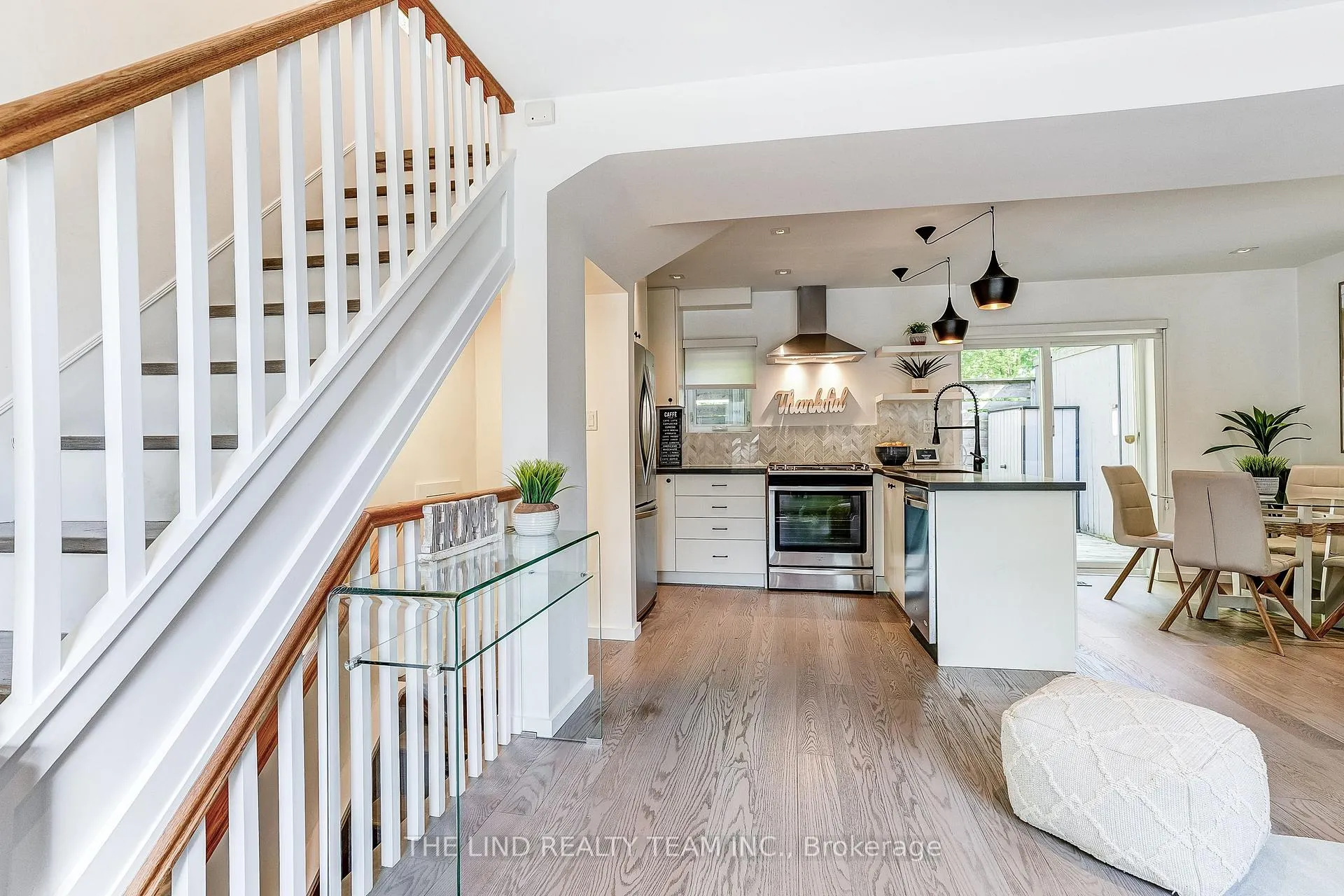 Photo 5 of 79 Maughan Crescent, Toronto, Woodbine Corridor — HOMEH