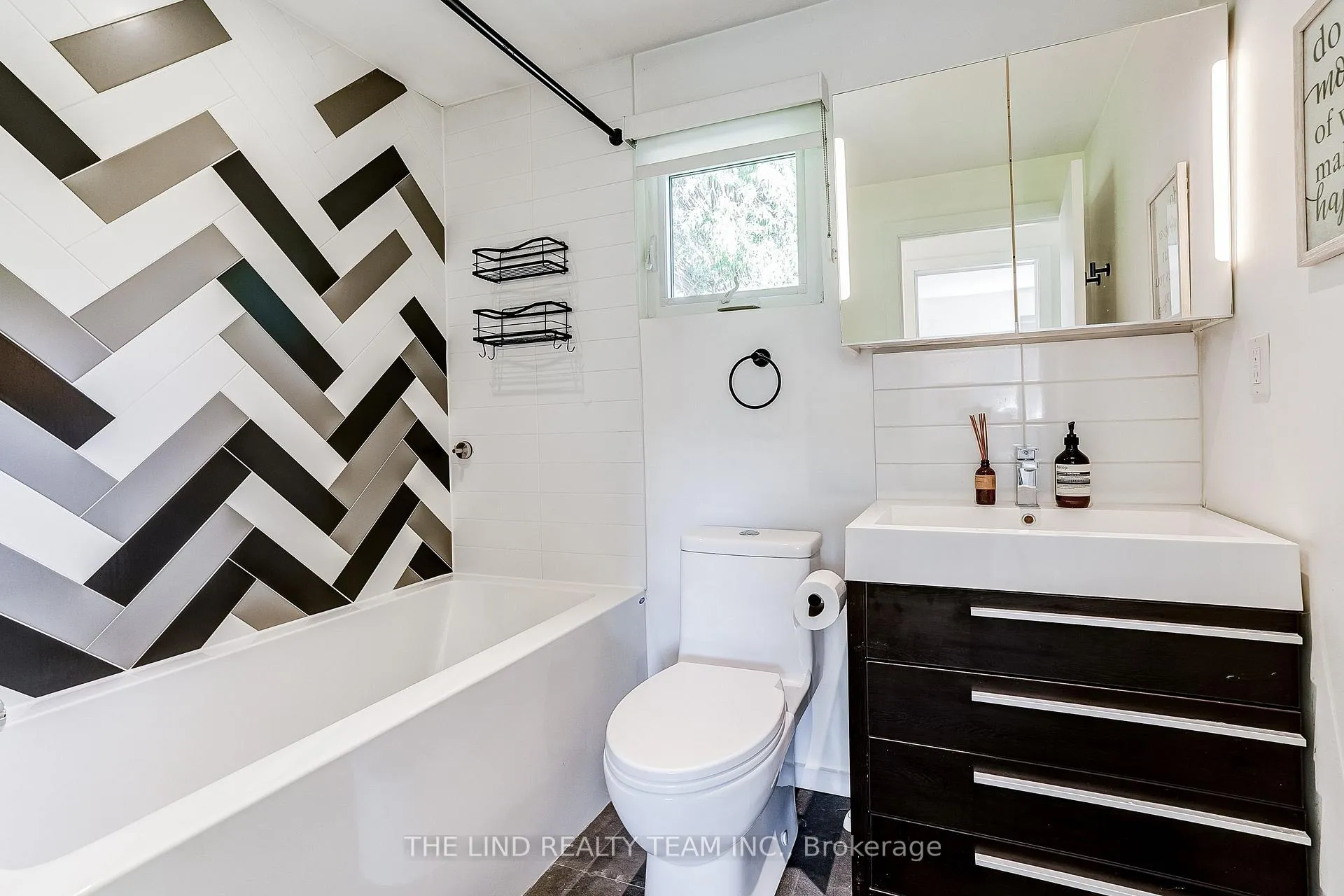 Photo 21 of 79 Maughan Crescent, Toronto, Woodbine Corridor — HOMEH