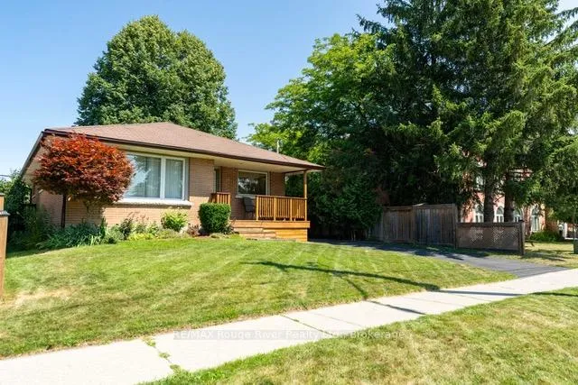 Photo 24 of 46 Orchard View Boulevard, Oshawa, Centennial — HOMEH