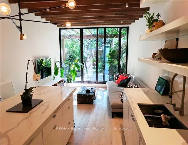 Photo 1 of 2557 Dundas Street W, Toronto, Junction Area — HOMEH