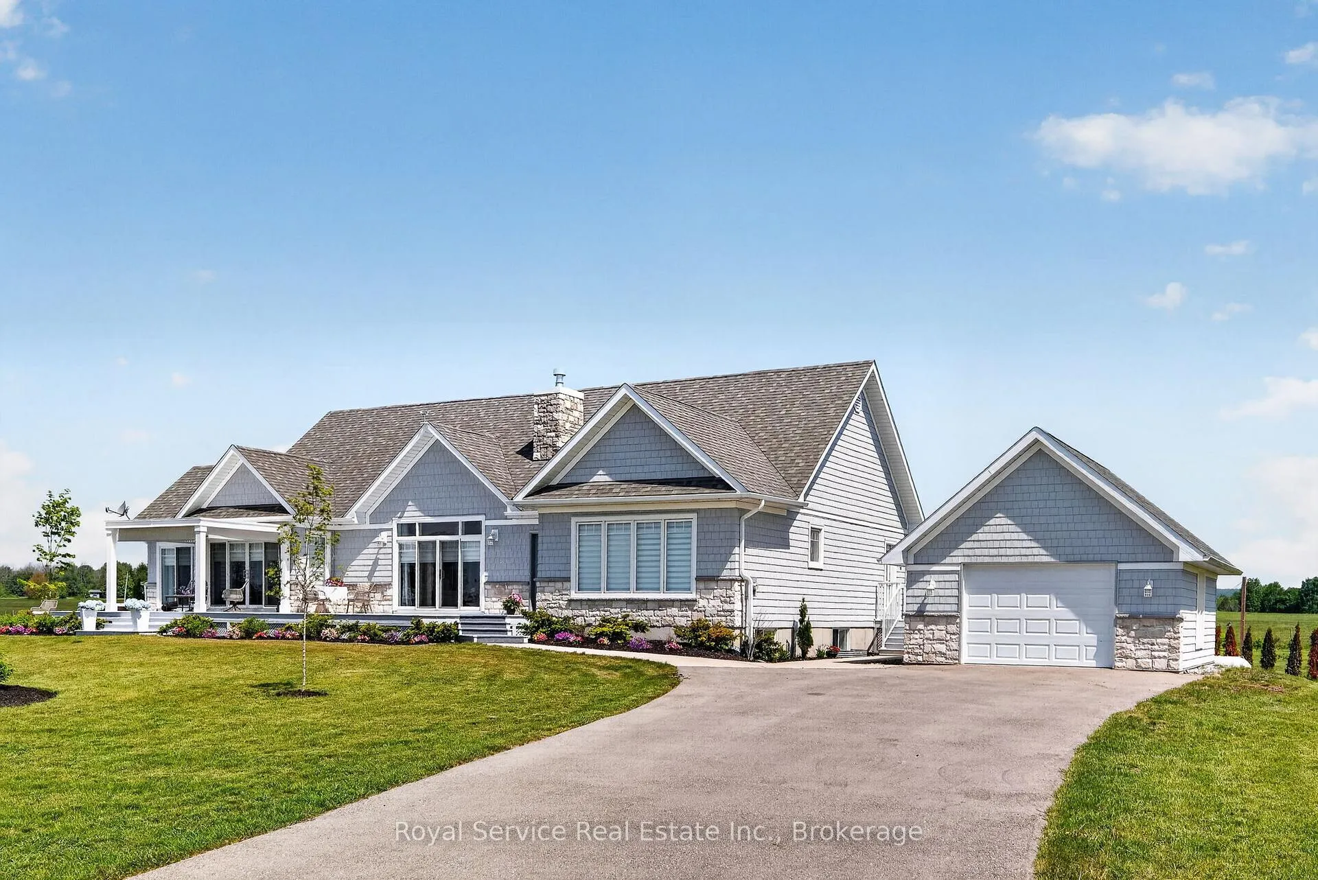 Front of 124 Chub Point Road