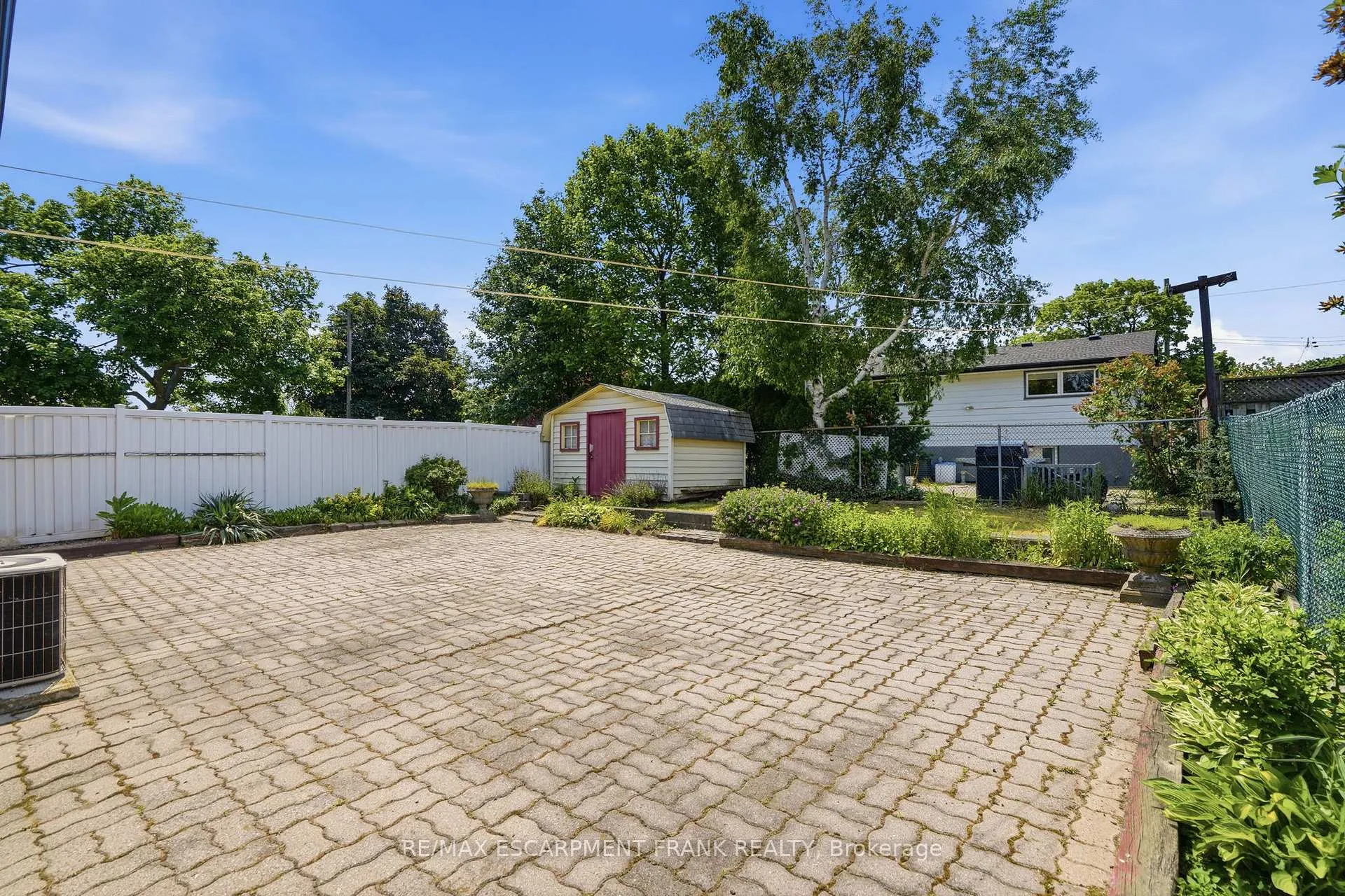 Photo 45 of 2 Deerborn Drive, Hamilton, Thorner — HOMEH