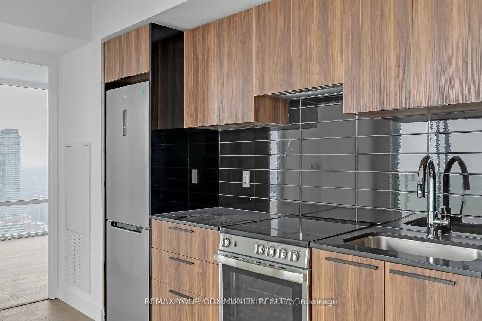 Photo 9 of Unit 4802, 501 Yonge Street, Toronto, Church-Yonge Corridor — HOMEH