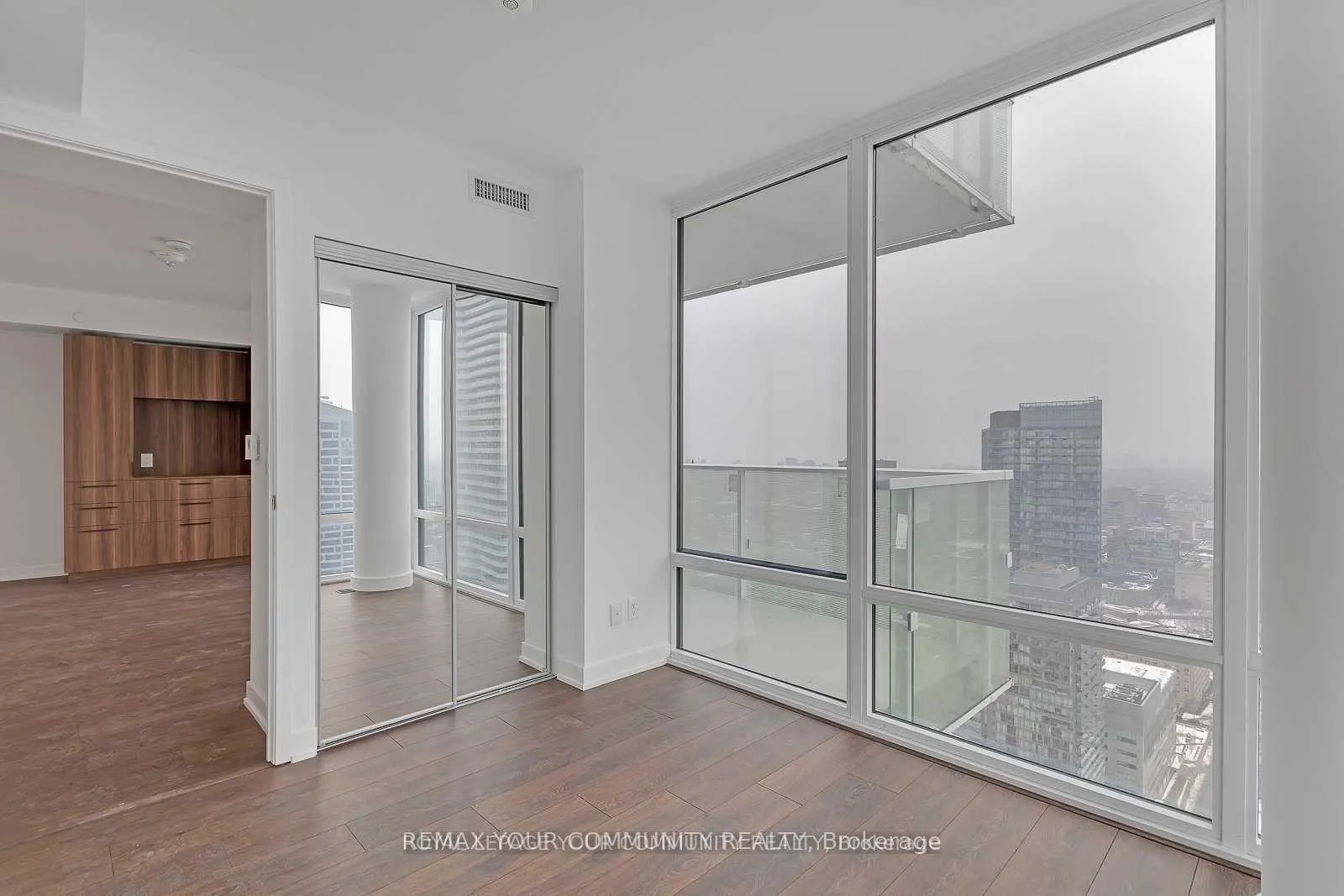 Photo 11 of Unit 4802, 501 Yonge Street, Toronto, Church-Yonge Corridor — HOMEH