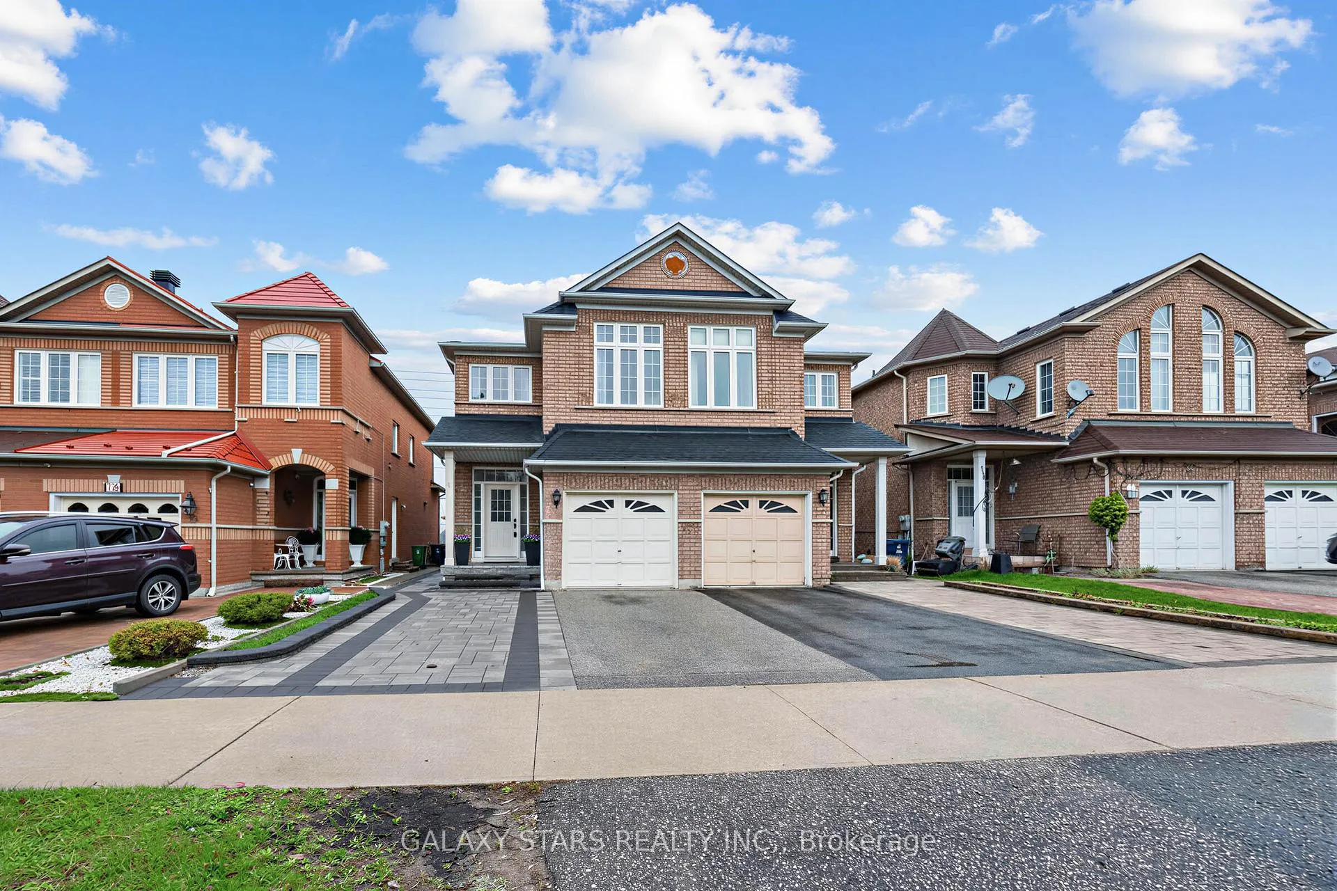 Photo 2 of 18 Red Hawk Road, Scarborough, Malvern — HOMEH