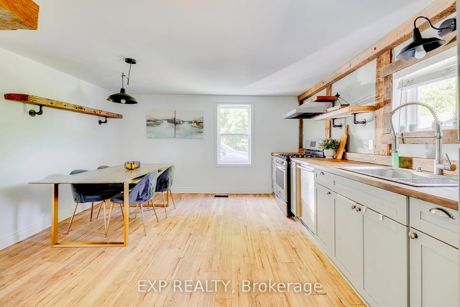 Photo 11 of 1567 Old Brock Street, Norfolk, Vittoria — HOMEH
