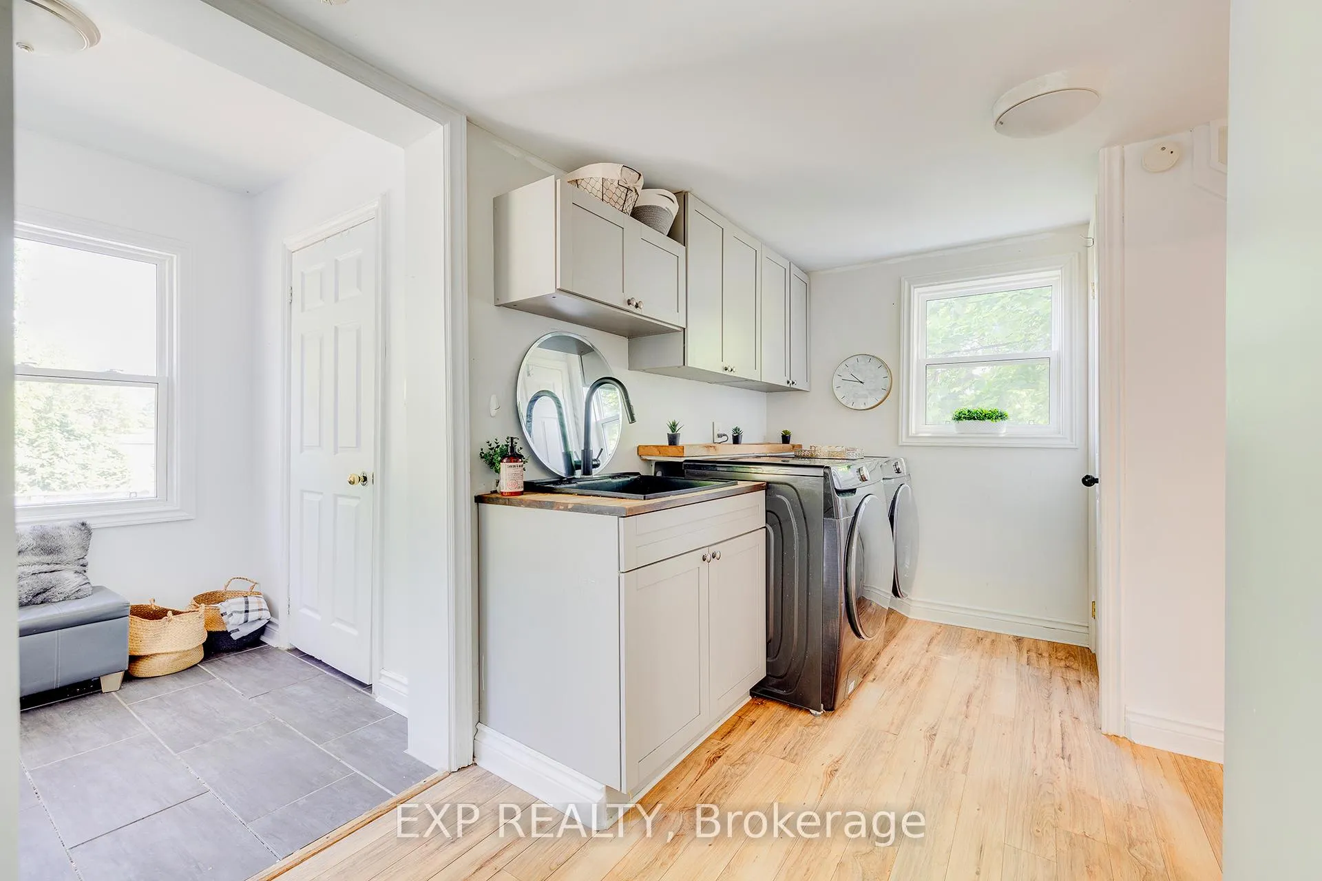 Photo 13 of 1567 Old Brock Street, Norfolk, Vittoria — HOMEH