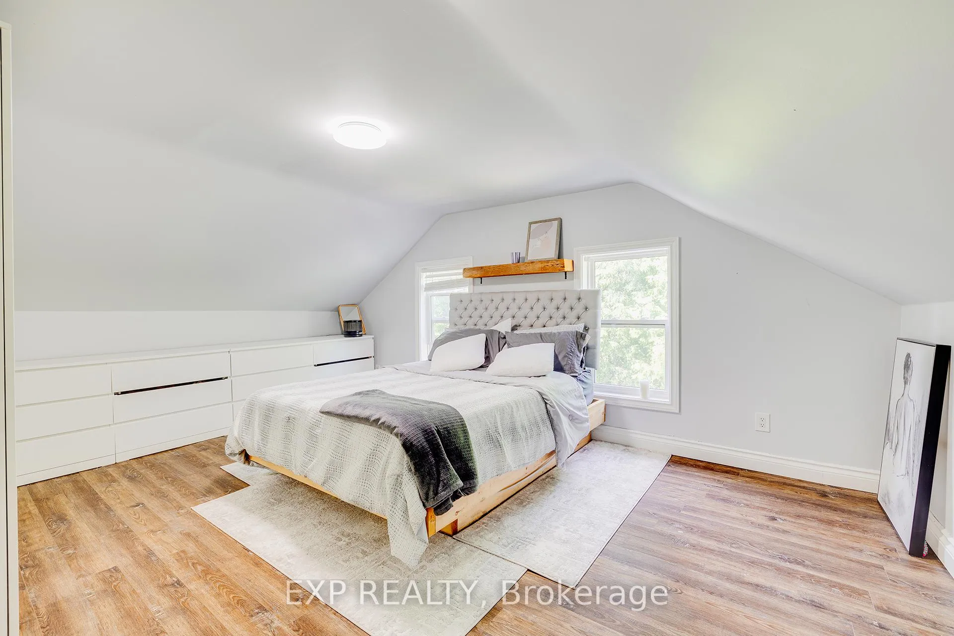 Photo 19 of 1567 Old Brock Street, Norfolk, Vittoria — HOMEH
