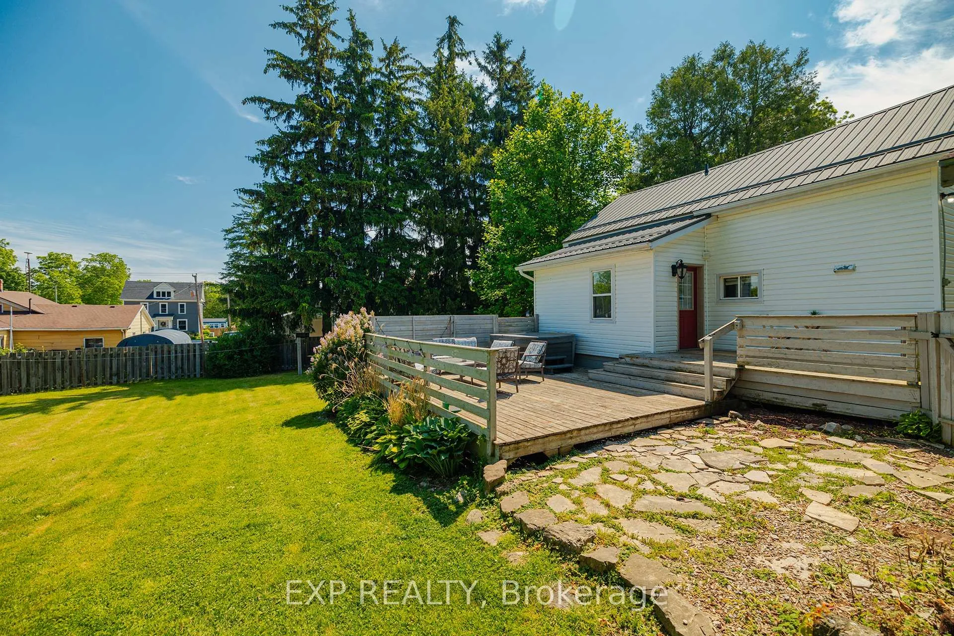 Photo 31 of 1567 Old Brock Street, Norfolk, Vittoria — HOMEH