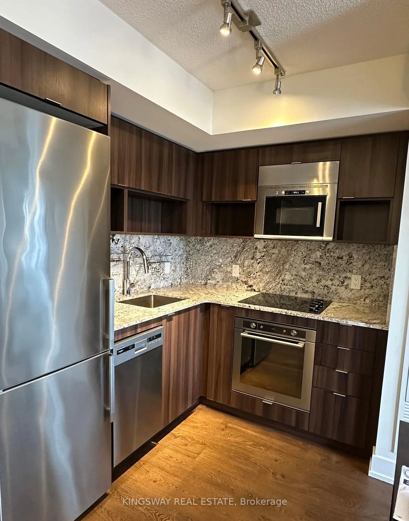 Photo 4 of Unit 2607, 7 Mabelle Avenue, Etobicoke, Islington-City Centre West — HOMEH