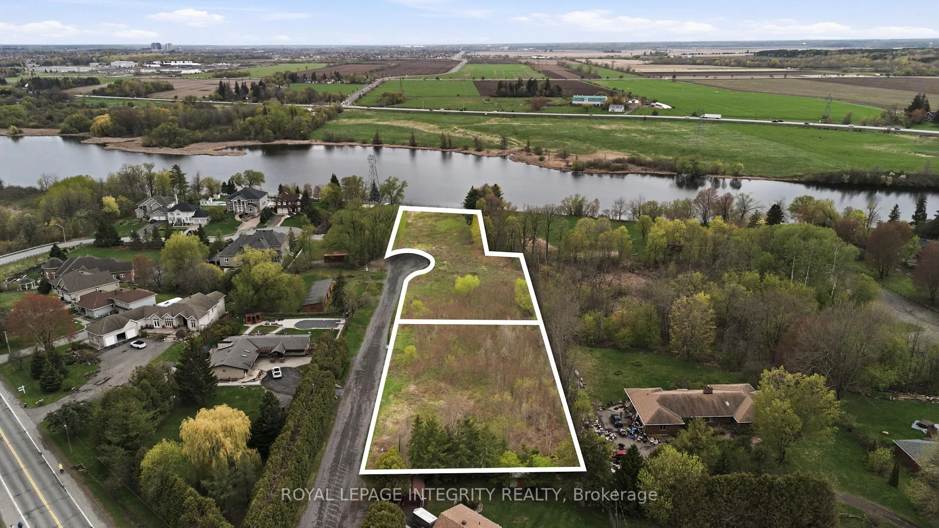 Photo 1 of 348 River Road, Ottawa, Cedardale — HOMEH