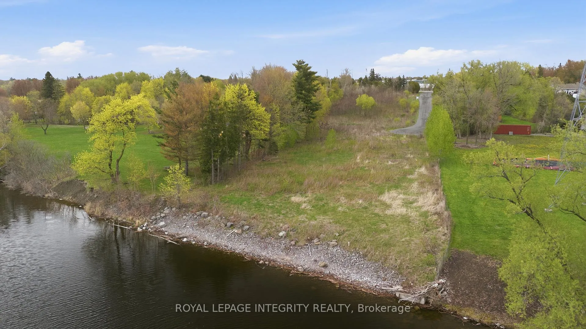 Photo 3 of 348 River Road, Ottawa, Cedardale — HOMEH