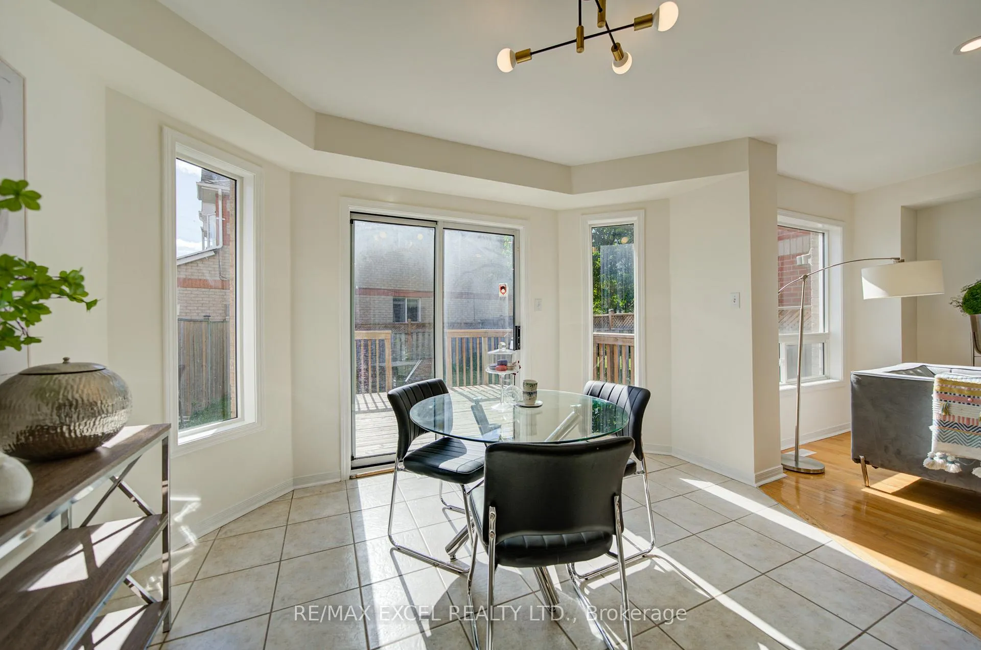 Photo 14 of 22 Horstman Street, Markham, Rouge River Estates — HOMEH