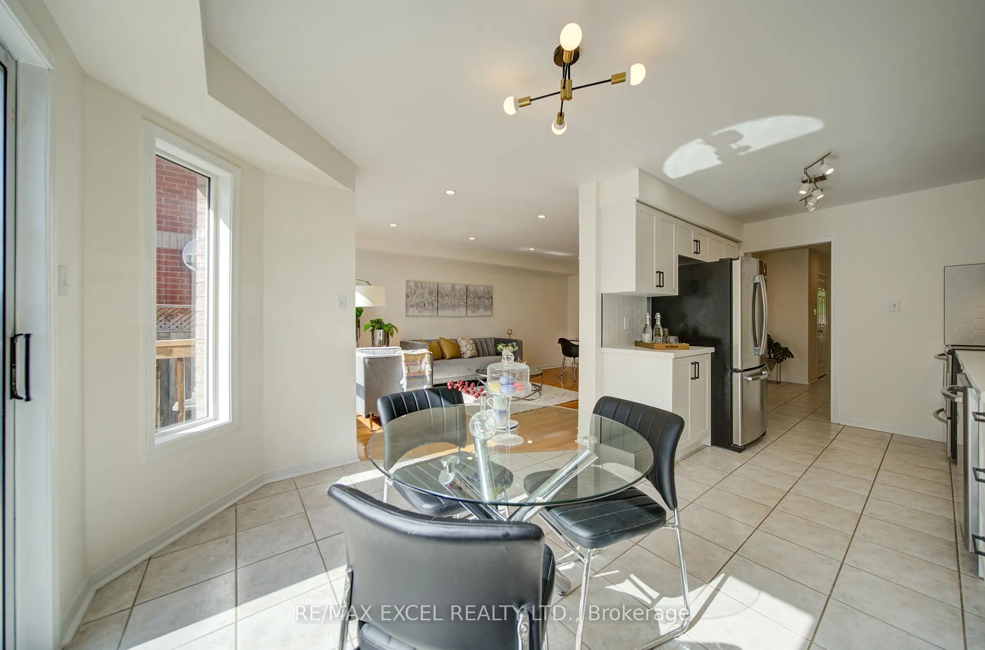 Photo 15 of 22 Horstman Street, Markham, Rouge River Estates — HOMEH