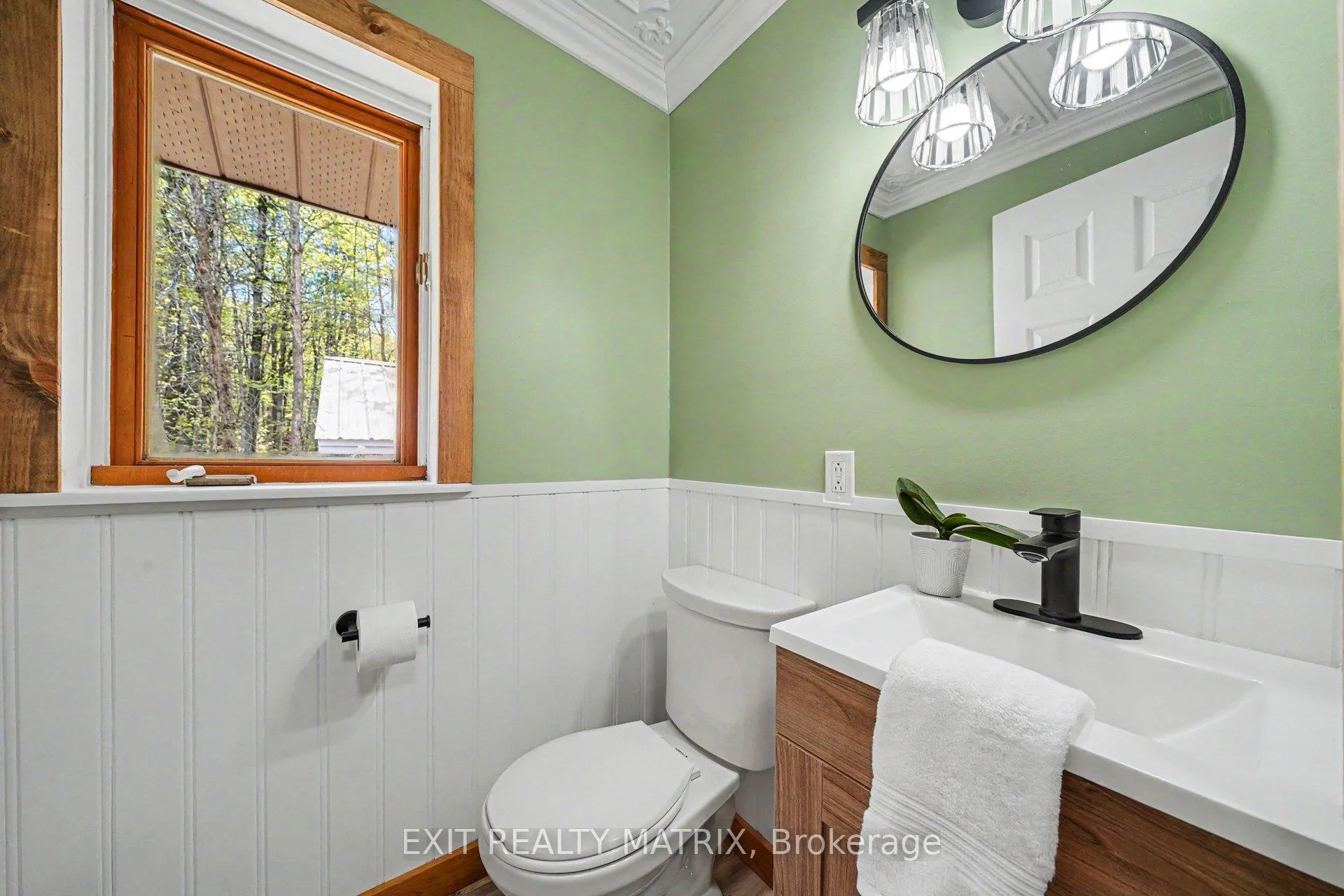Photo 16 of 5749 Skakum Road, Augusta, Augusta Twp — HOMEH