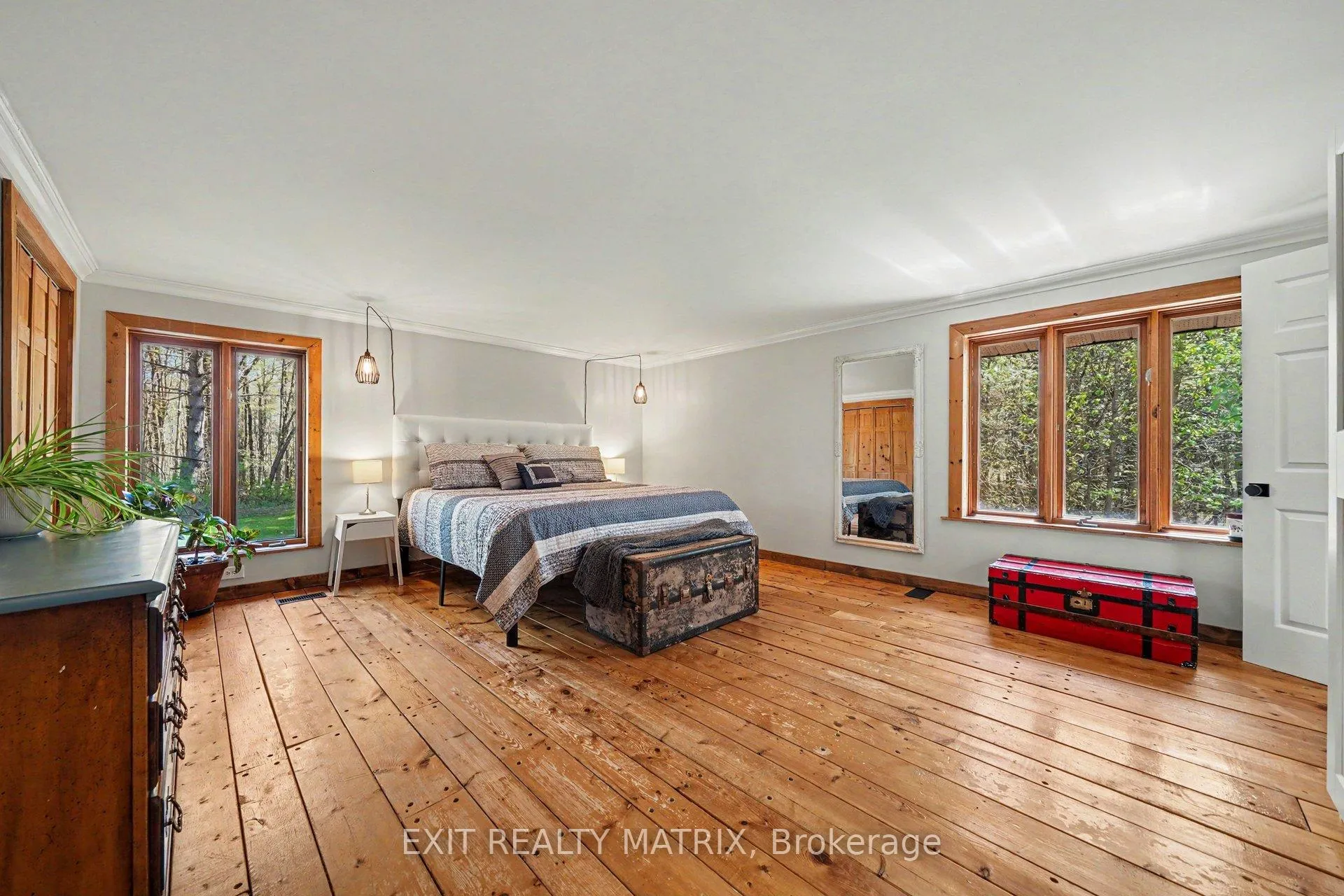 Photo 18 of 5749 Skakum Road, Augusta, Augusta Twp — HOMEH
