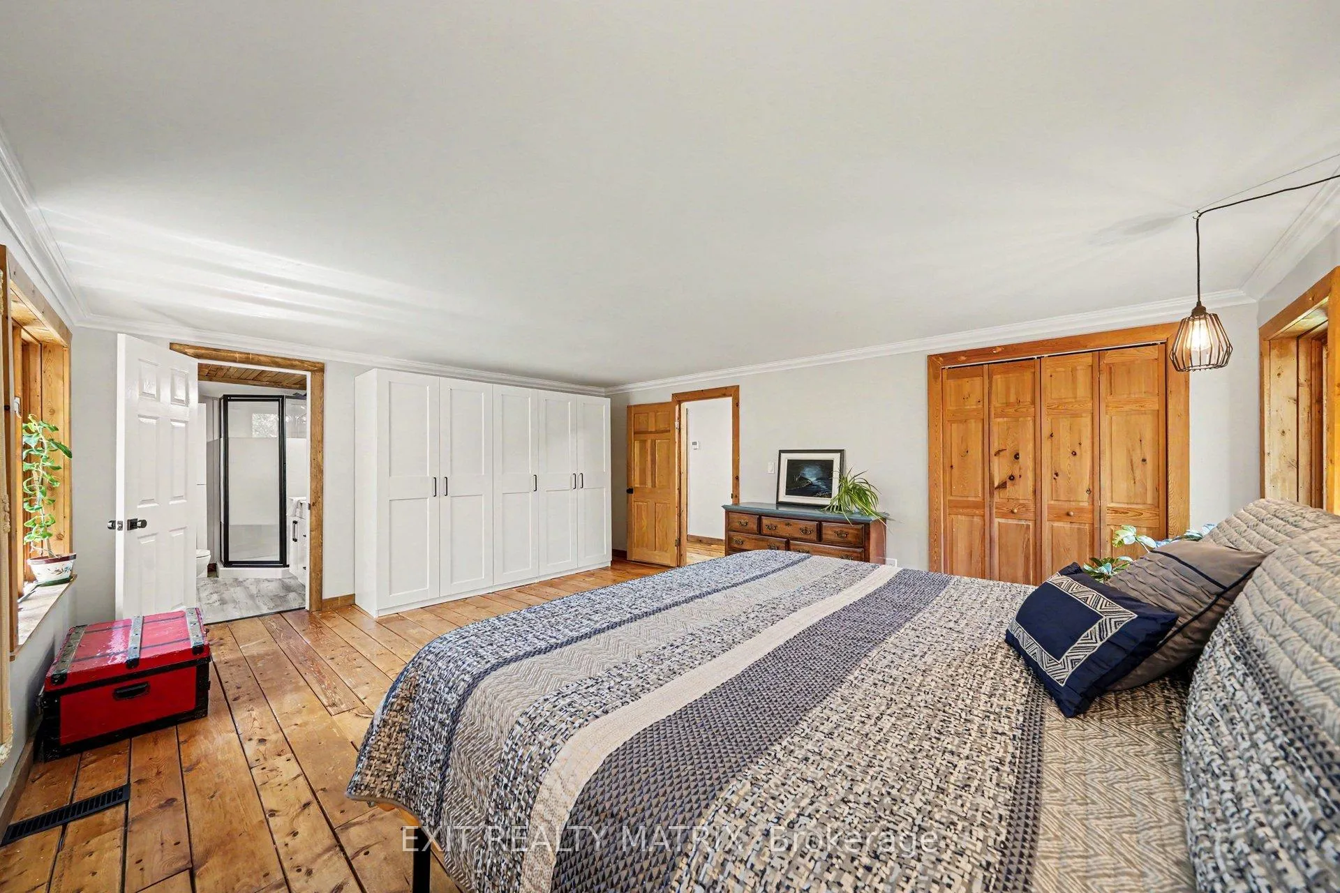 Photo 19 of 5749 Skakum Road, Augusta, Augusta Twp — HOMEH