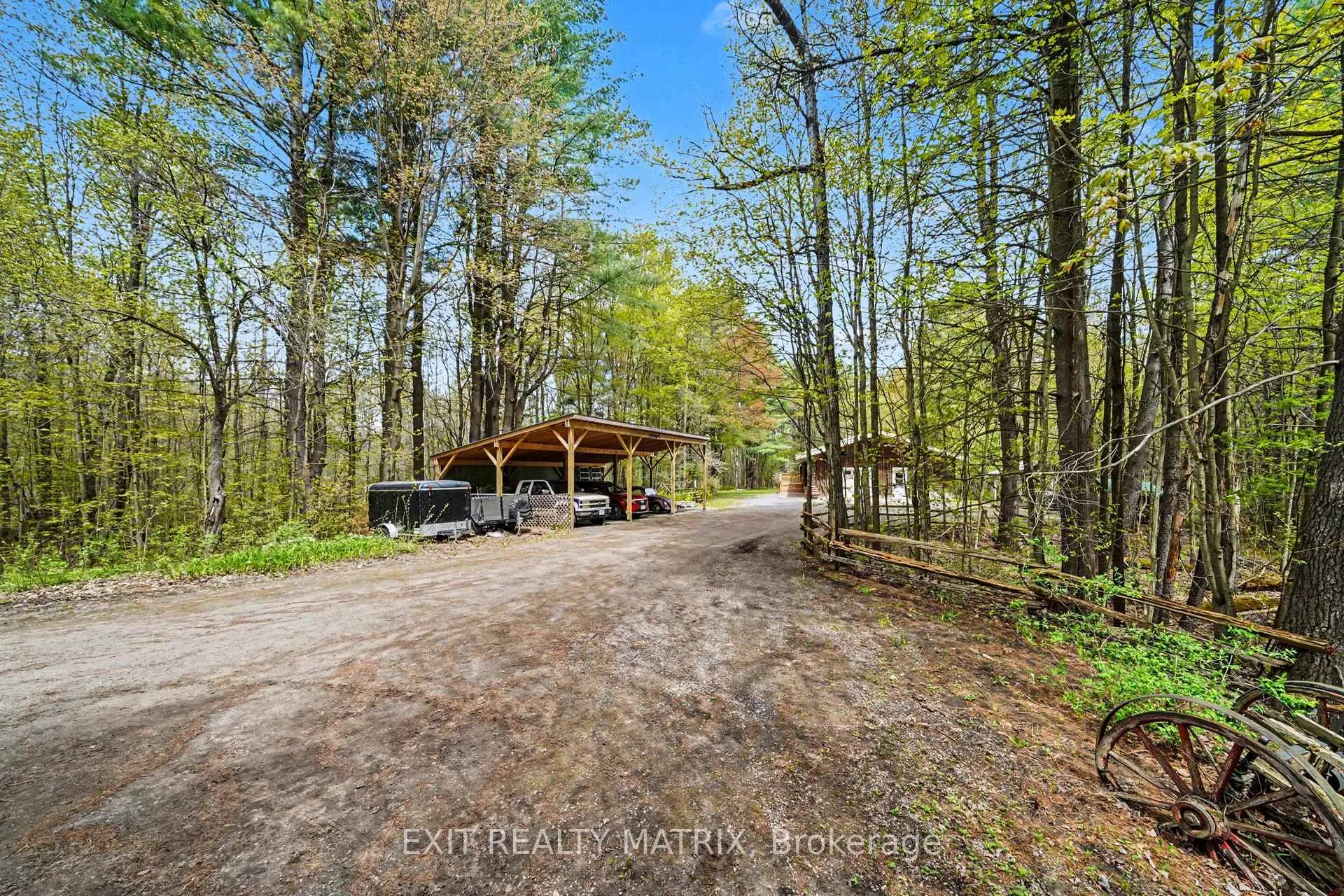 Photo 29 of 5749 Skakum Road, Augusta, Augusta Twp — HOMEH