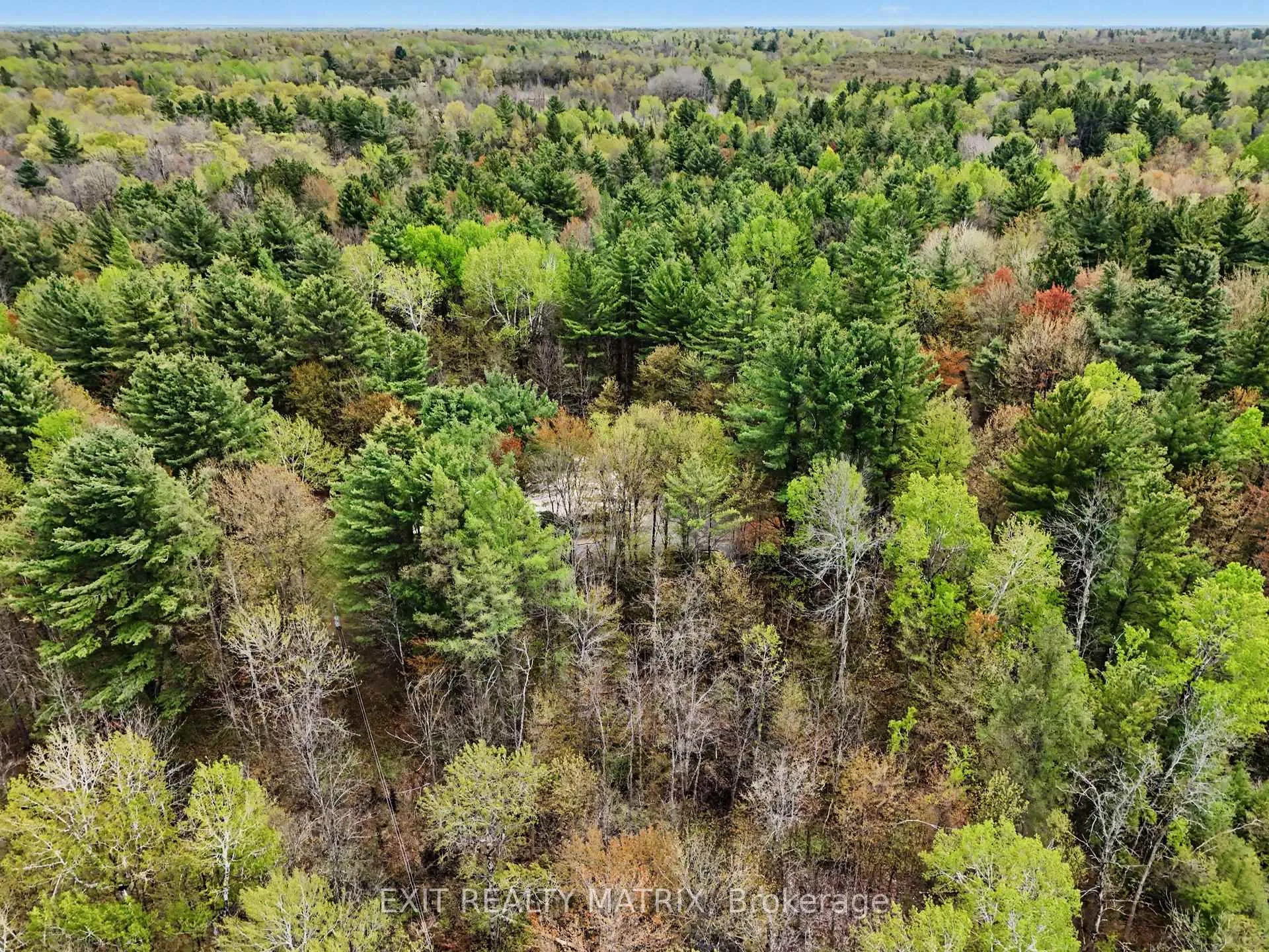 Photo 32 of 5749 Skakum Road, Augusta, Augusta Twp — HOMEH