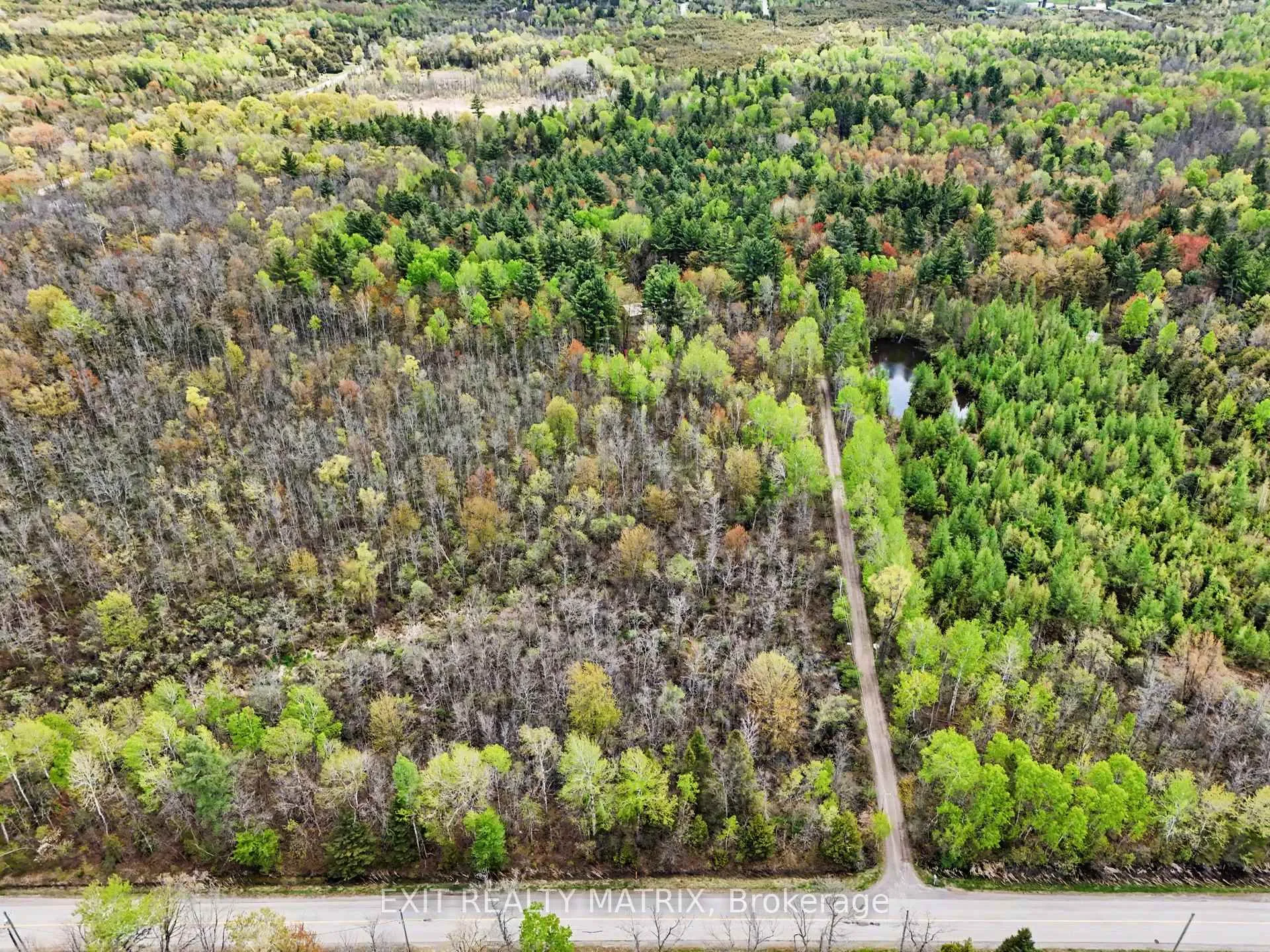 Photo 33 of 5749 Skakum Road, Augusta, Augusta Twp — HOMEH