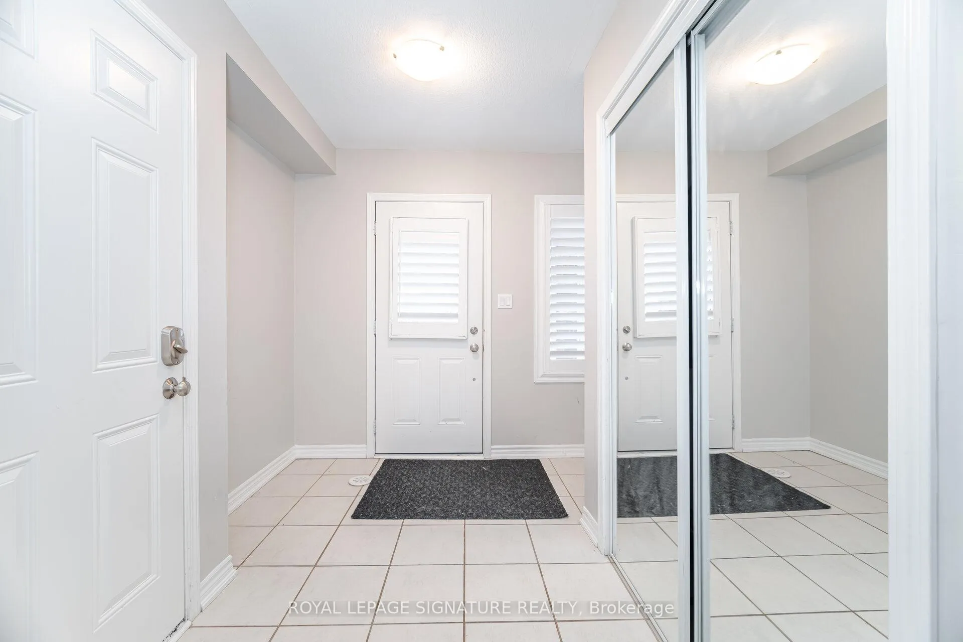 Photo 6 of 514 Goldenrod Lane, Kitchener, Rosenburg — HOMEH