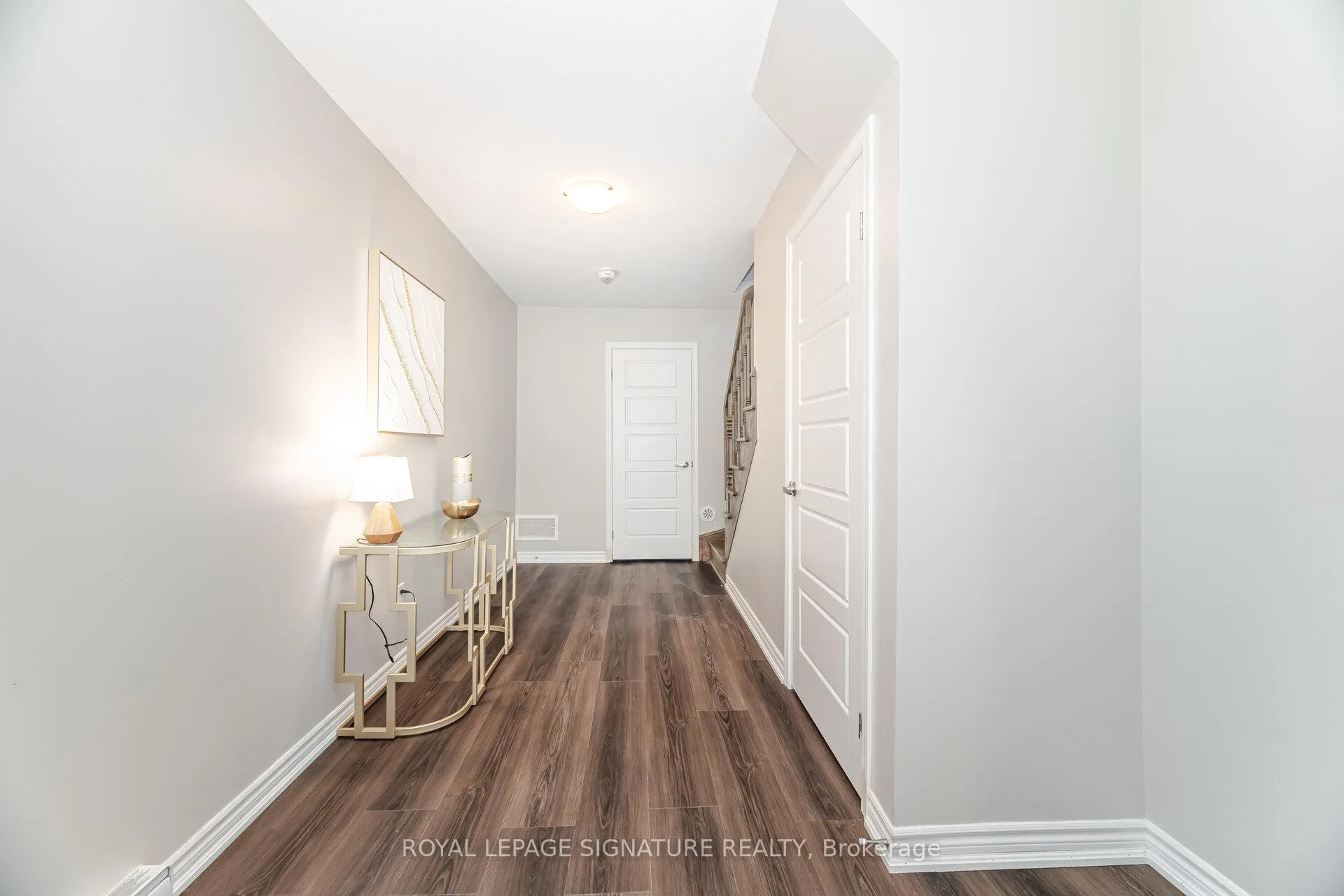 Photo 8 of 514 Goldenrod Lane, Kitchener, Rosenburg — HOMEH