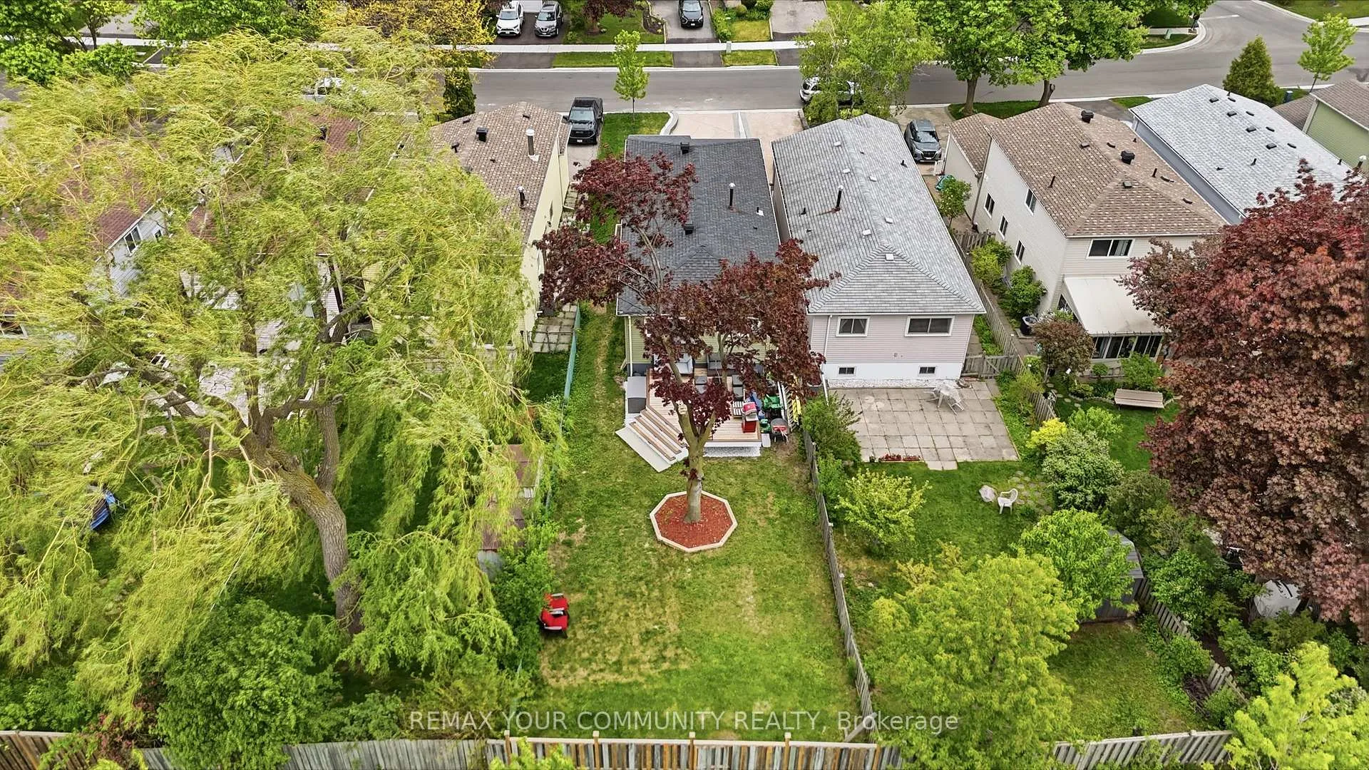 Photo 5 of 28 Snowshoe Crescent, Markham, German Mills — HOMEH