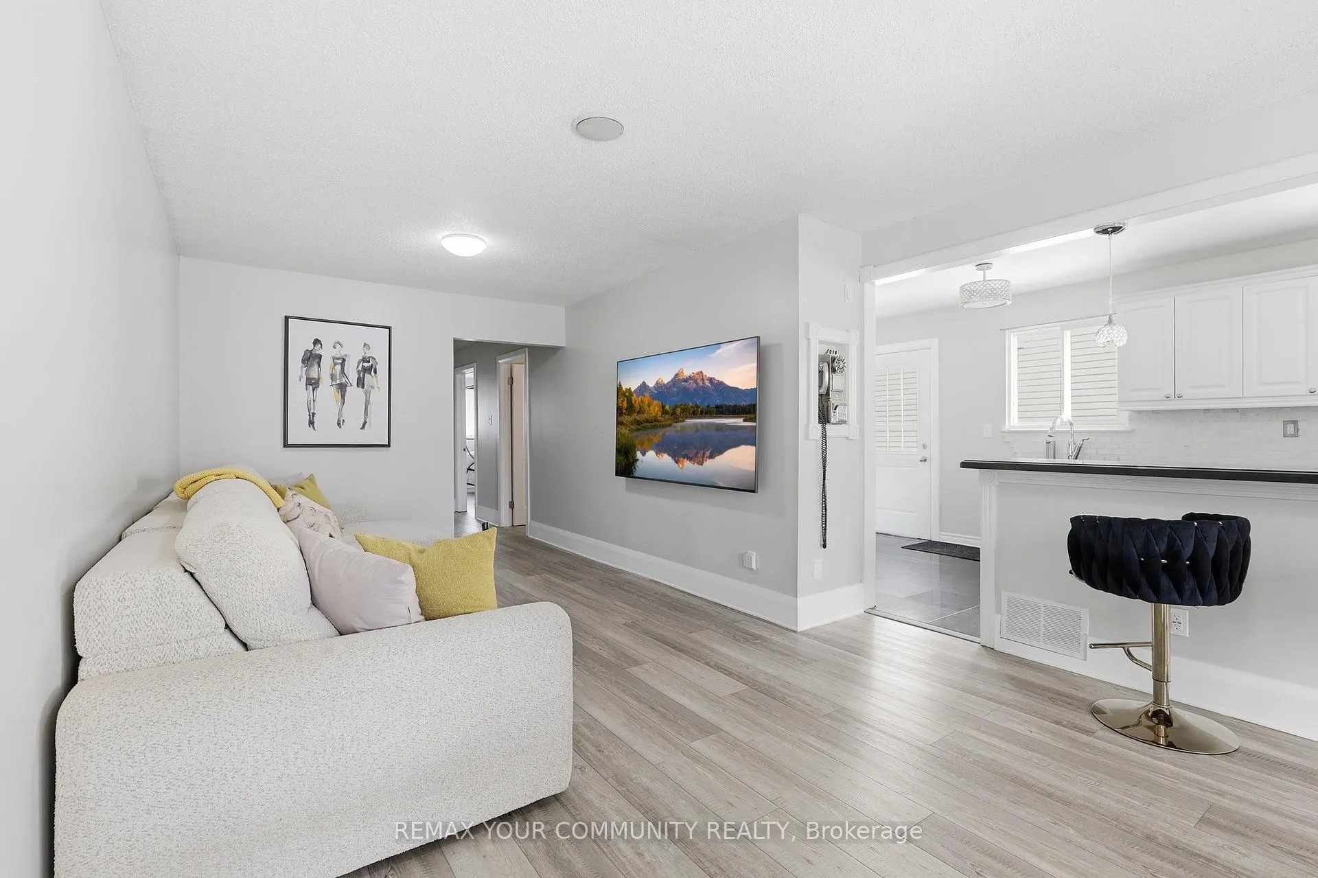 Photo 18 of 28 Snowshoe Crescent, Markham, German Mills — HOMEH
