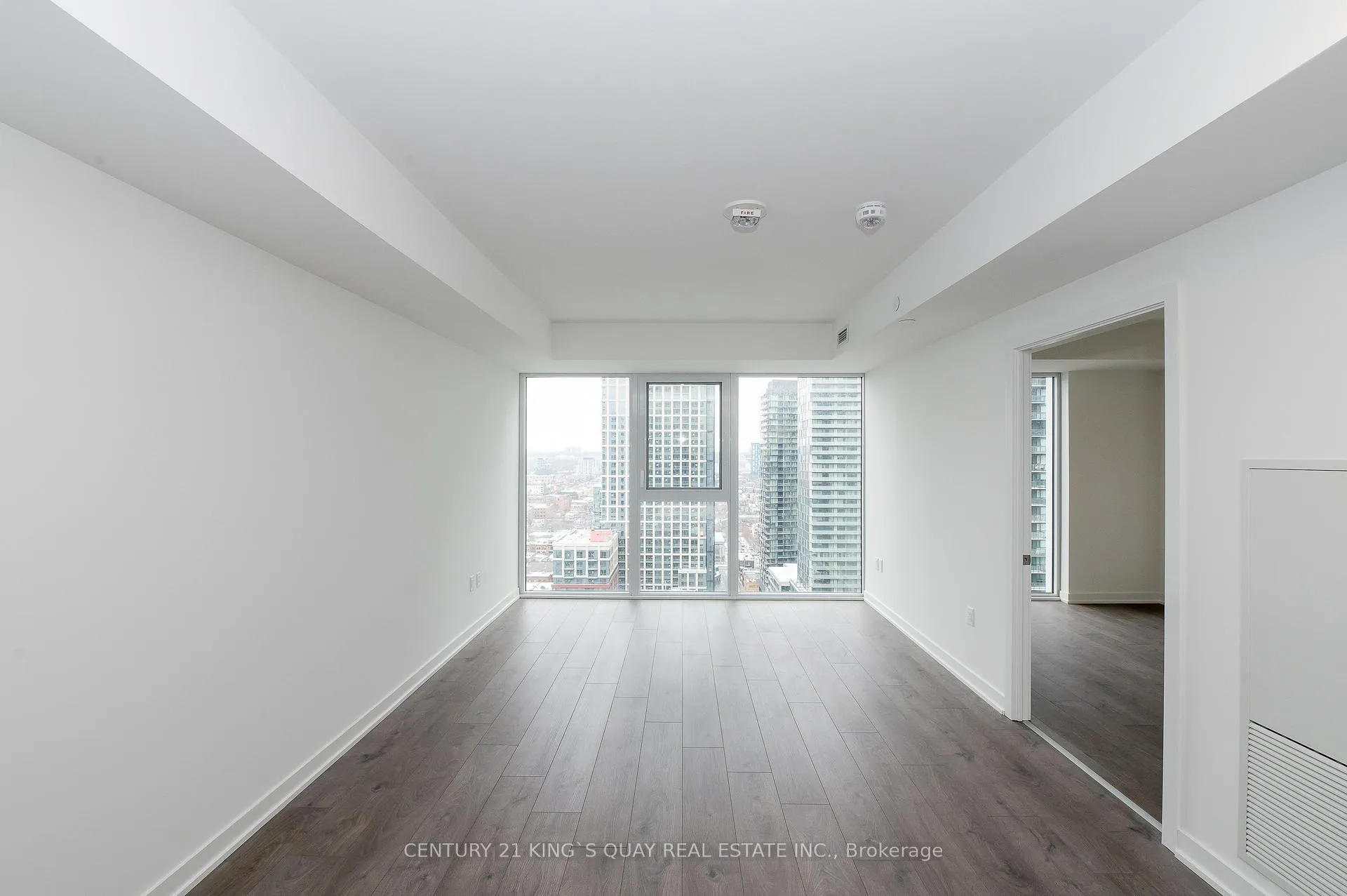 Photo 8 of Unit 2702, 357 King Street W, Toronto, Waterfront Communities — HOMEH