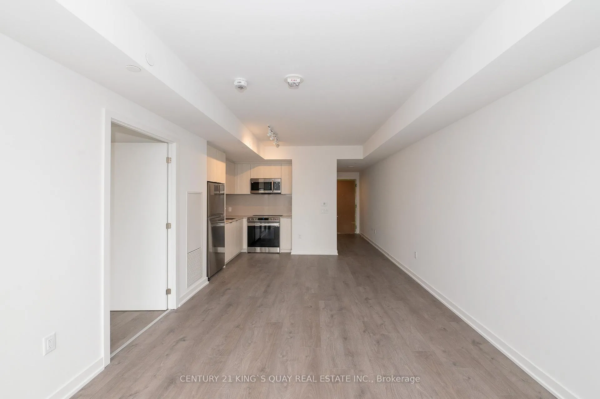 Photo 9 of Unit 2702, 357 King Street W, Toronto, Waterfront Communities — HOMEH