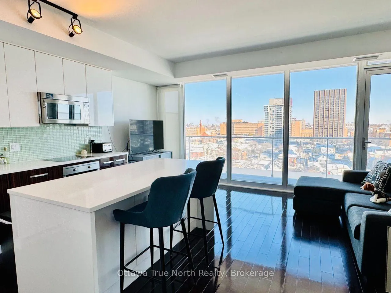 Photo 10 of Unit 908, 111 Champagne Avenue S, Ottawa, West Centre Town — HOMEH