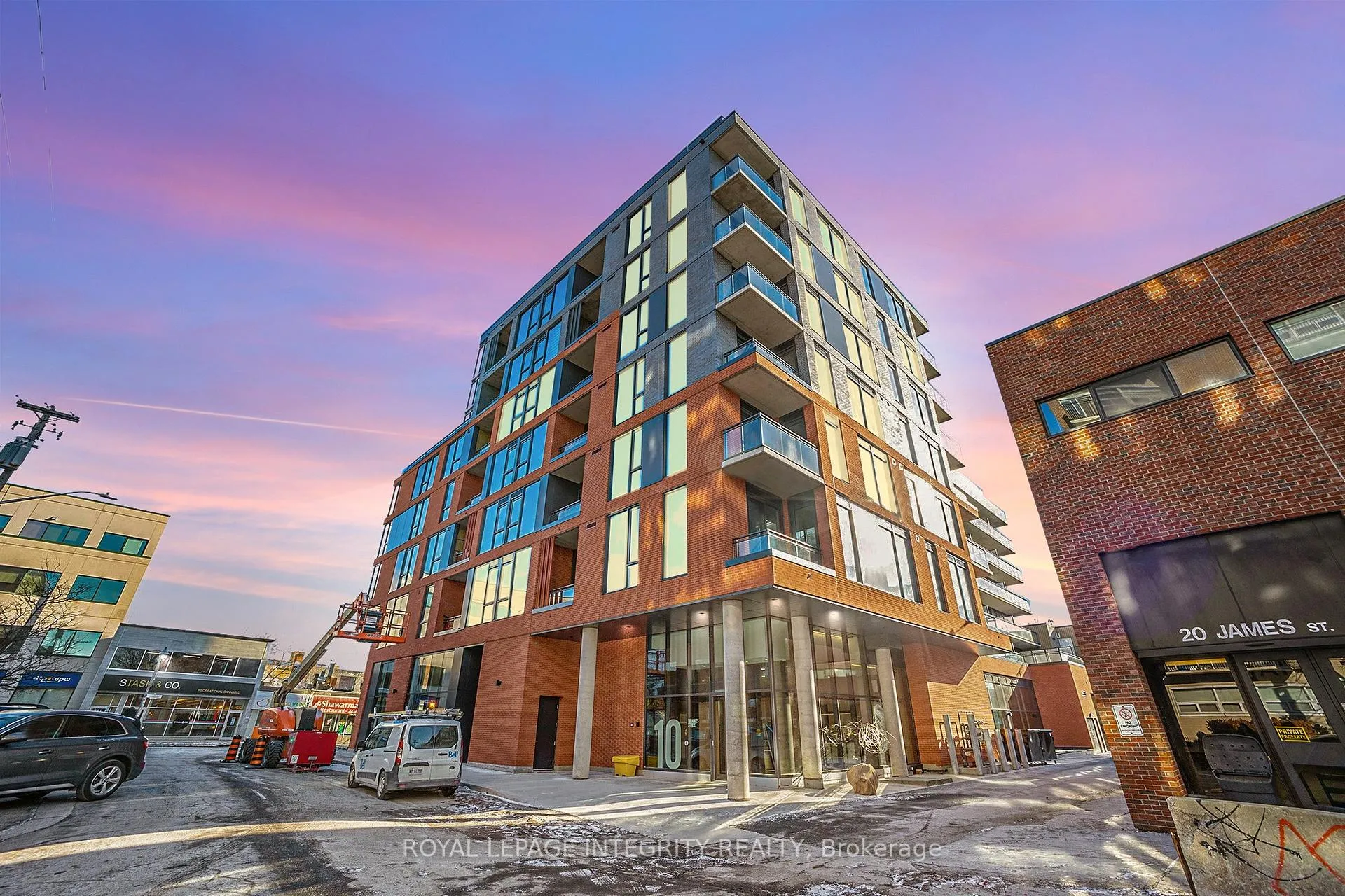 Photo 3 of Unit 404, 10 James Street, Ottawa, Ottawa Centre — HOMEH