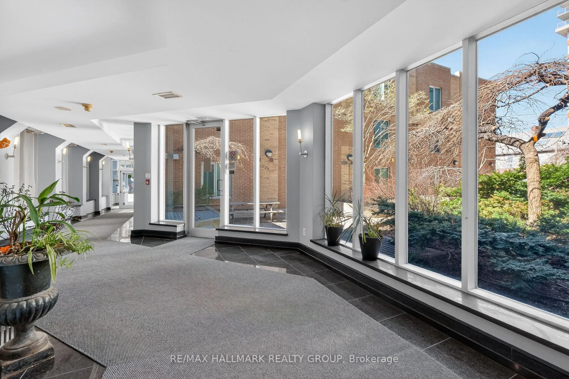 Photo 2 of Unit PH01, 134 York Street, Ottawa, Lower Town/Byward Market — HOMEH