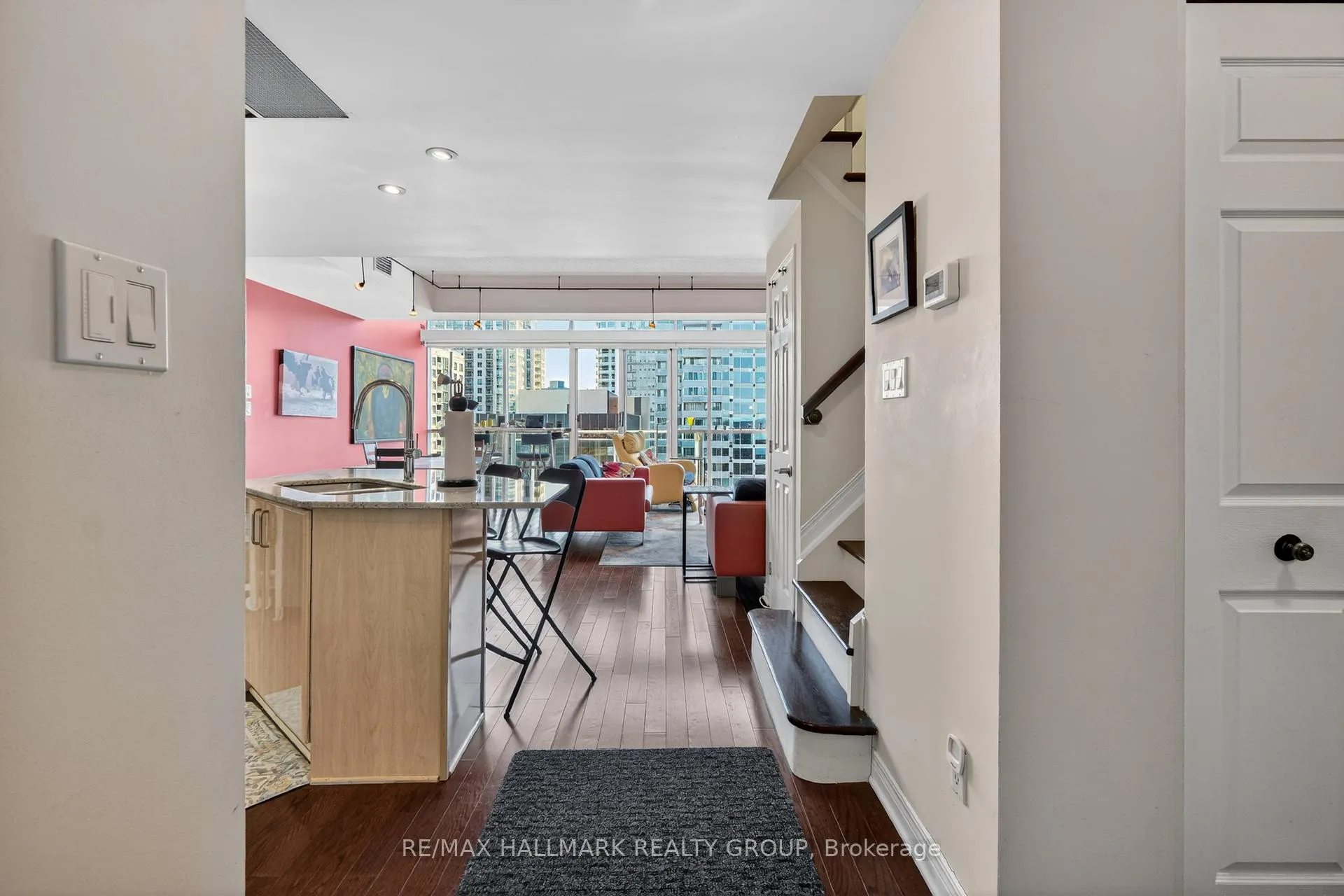 Photo 3 of Unit PH01, 134 York Street, Ottawa, Lower Town/Byward Market — HOMEH