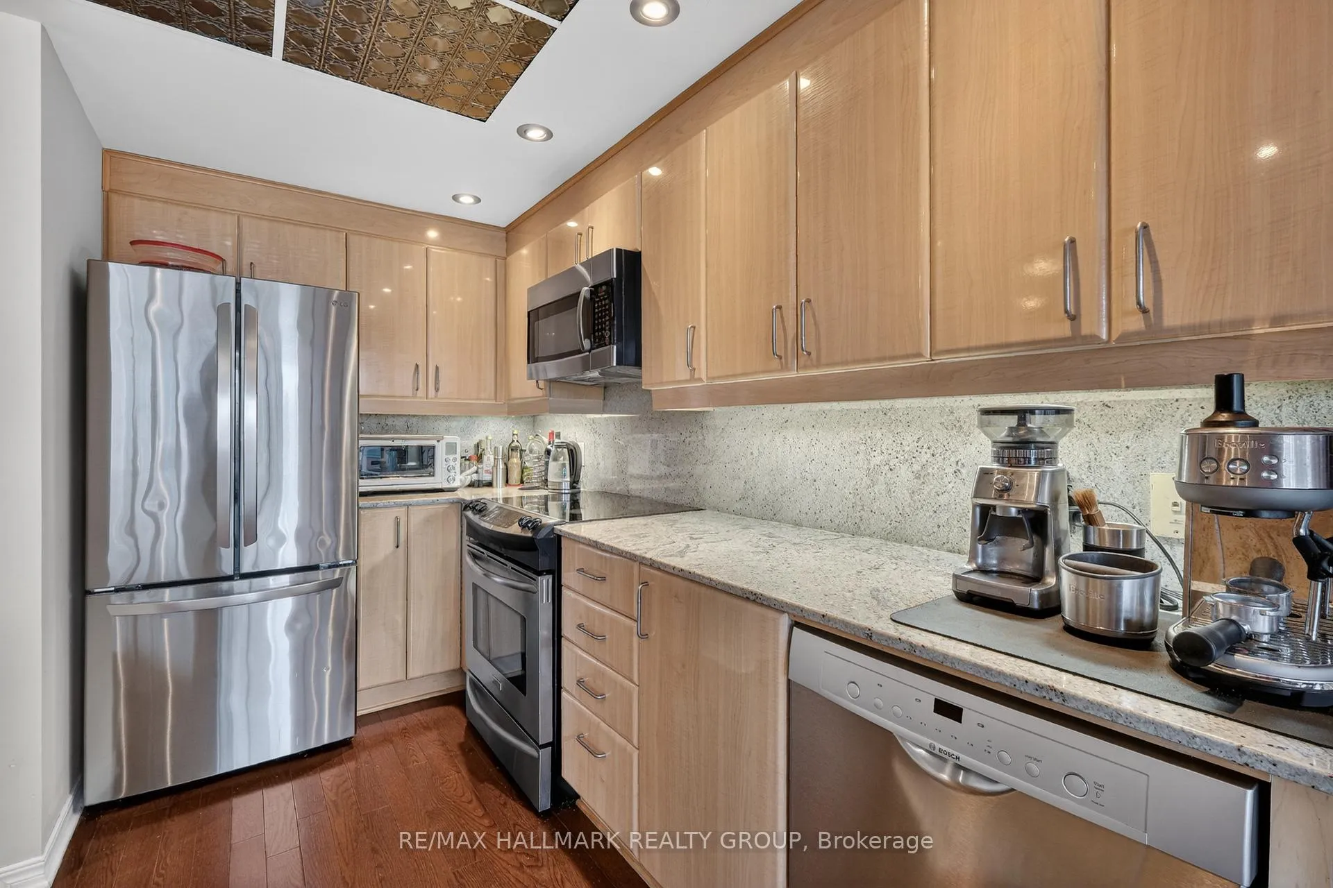 Photo 8 of Unit PH01, 134 York Street, Ottawa, Lower Town/Byward Market — HOMEH
